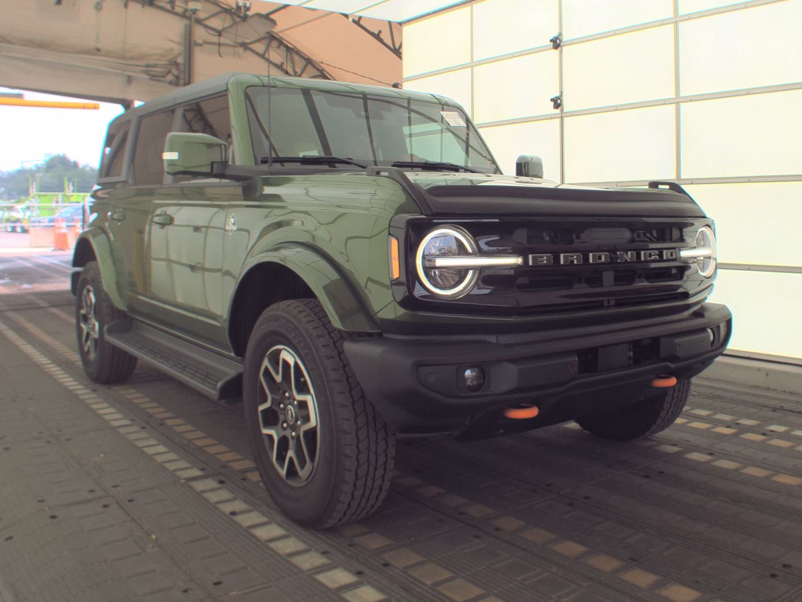 FORD BRONCO - 5