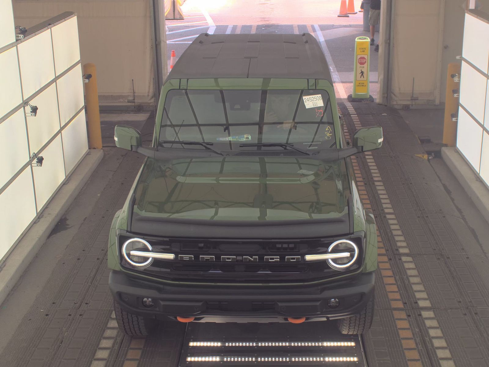 FORD BRONCO - 3