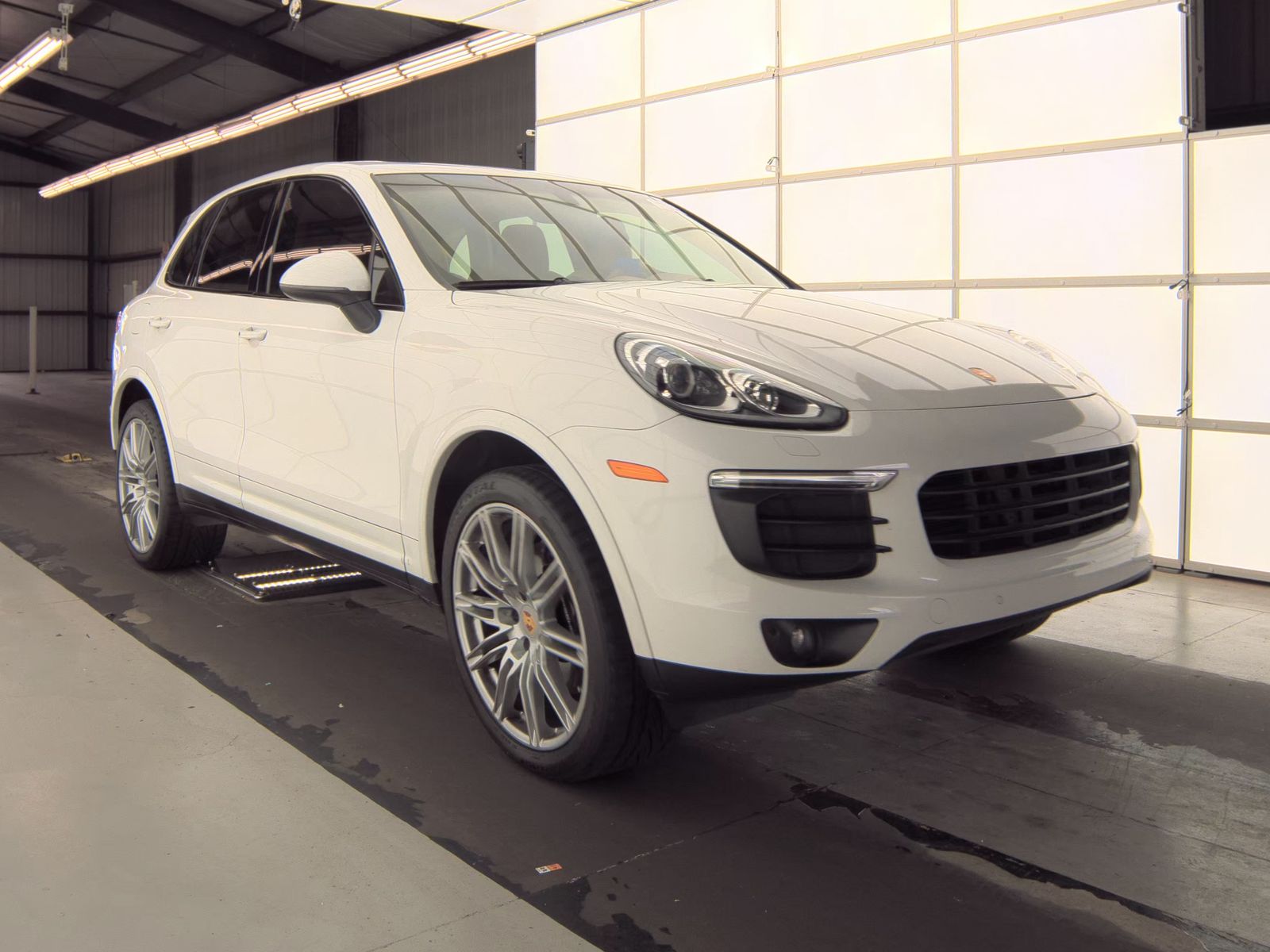 PORSCHE CAYENNE - 5