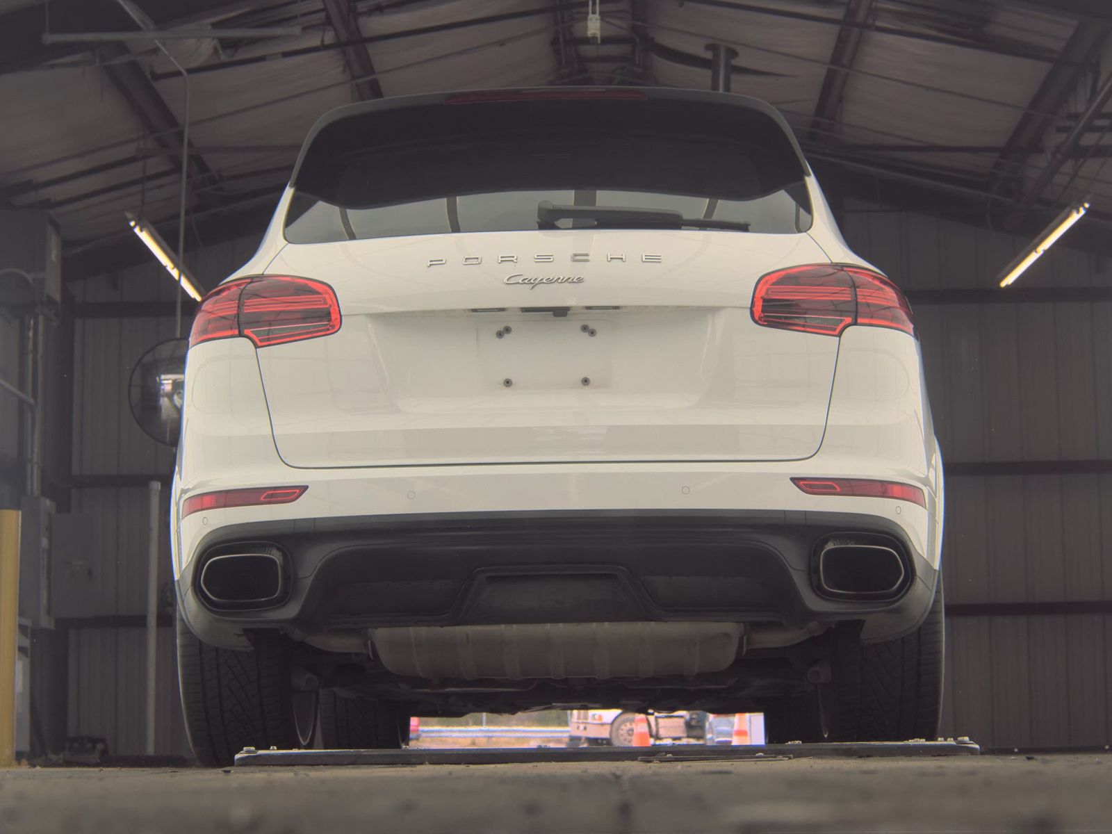 PORSCHE CAYENNE - 8