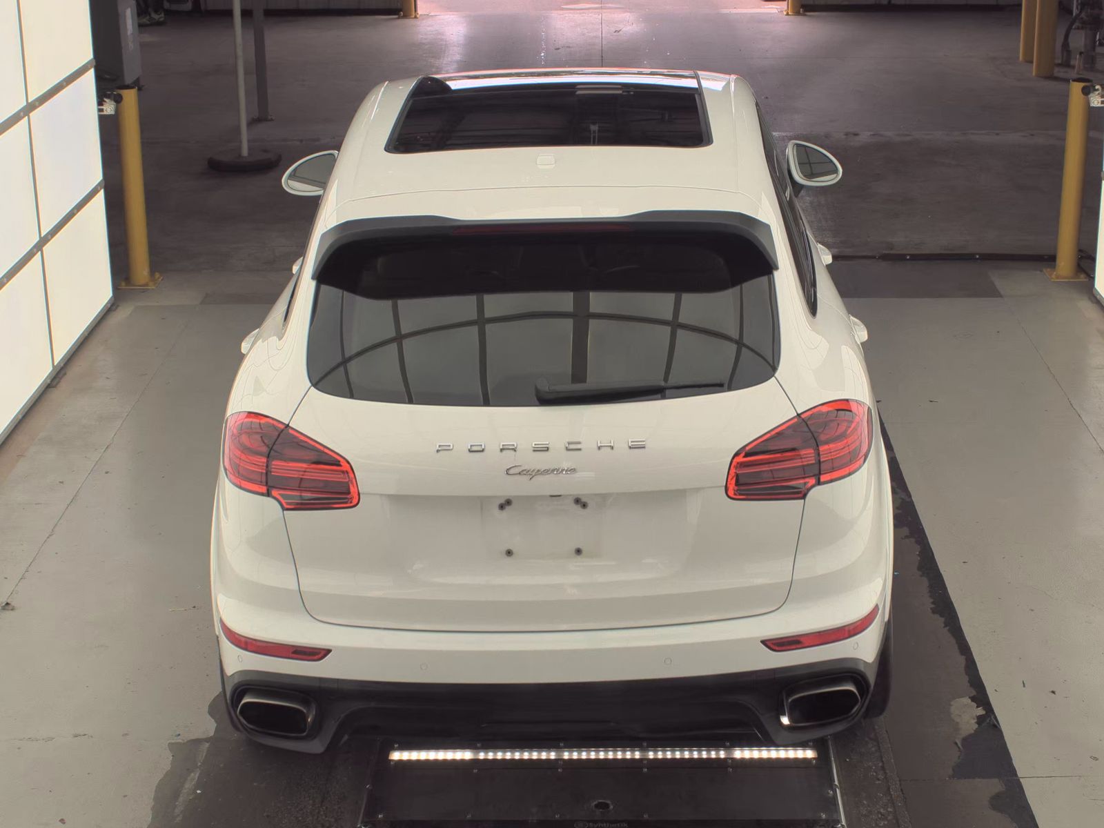 PORSCHE CAYENNE - 7
