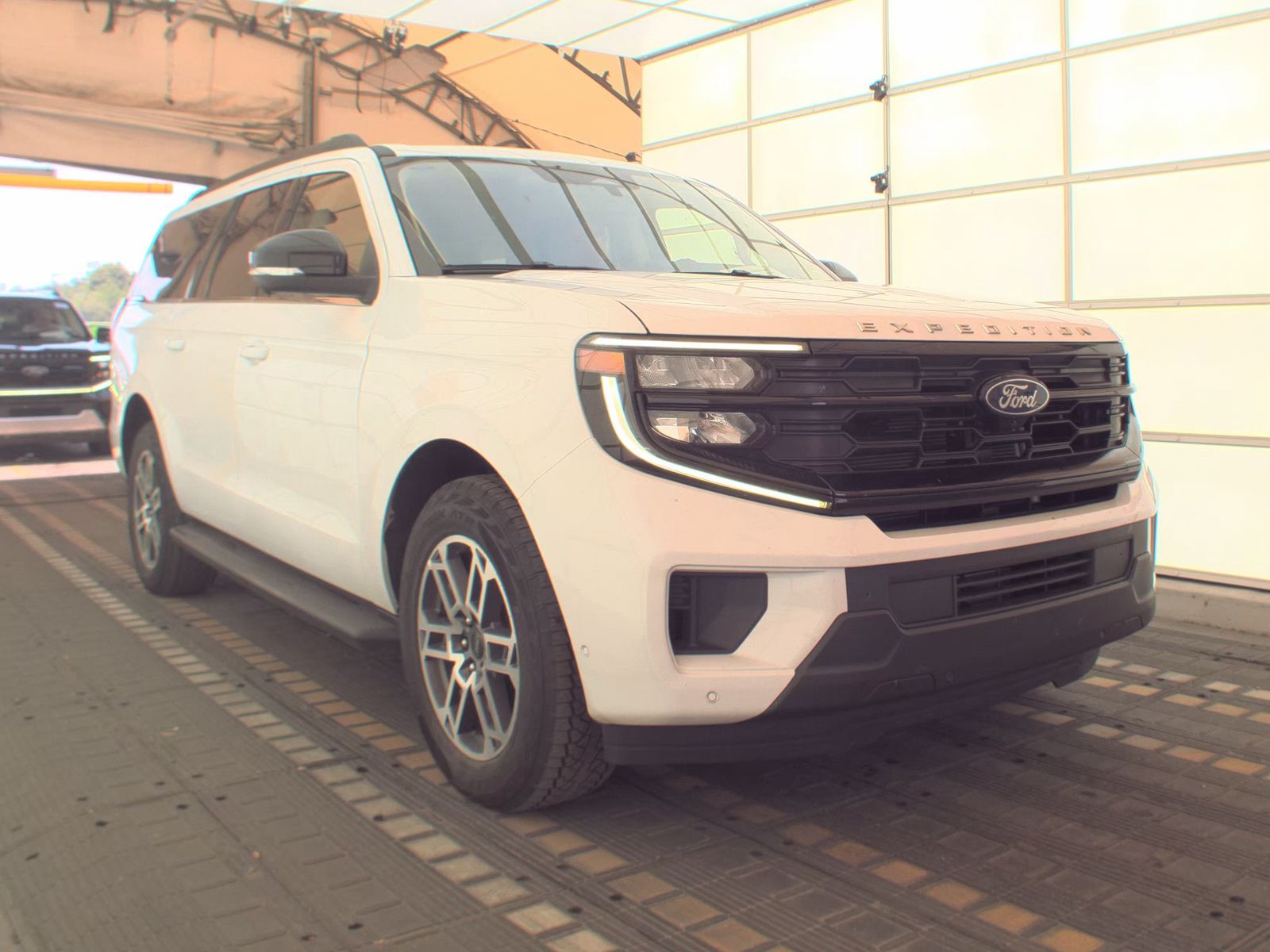 FORD EXPEDITION MAX - 5