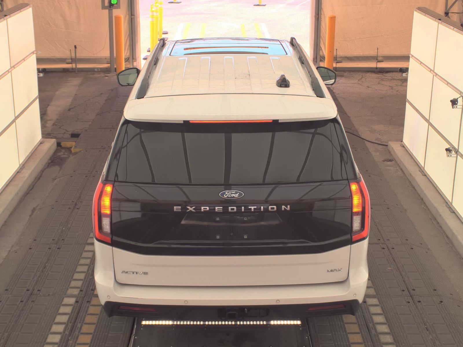 FORD EXPEDITION MAX - 7
