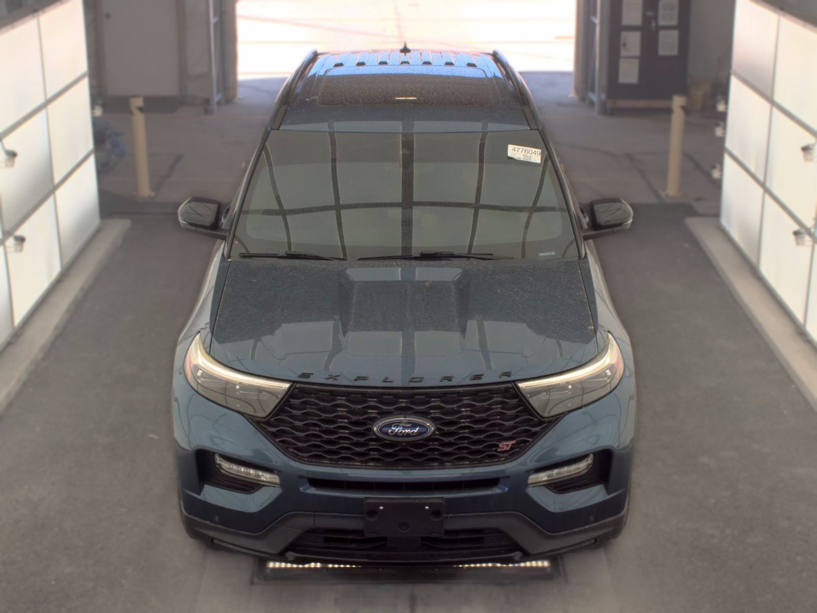FORD EXPLORER - 3
