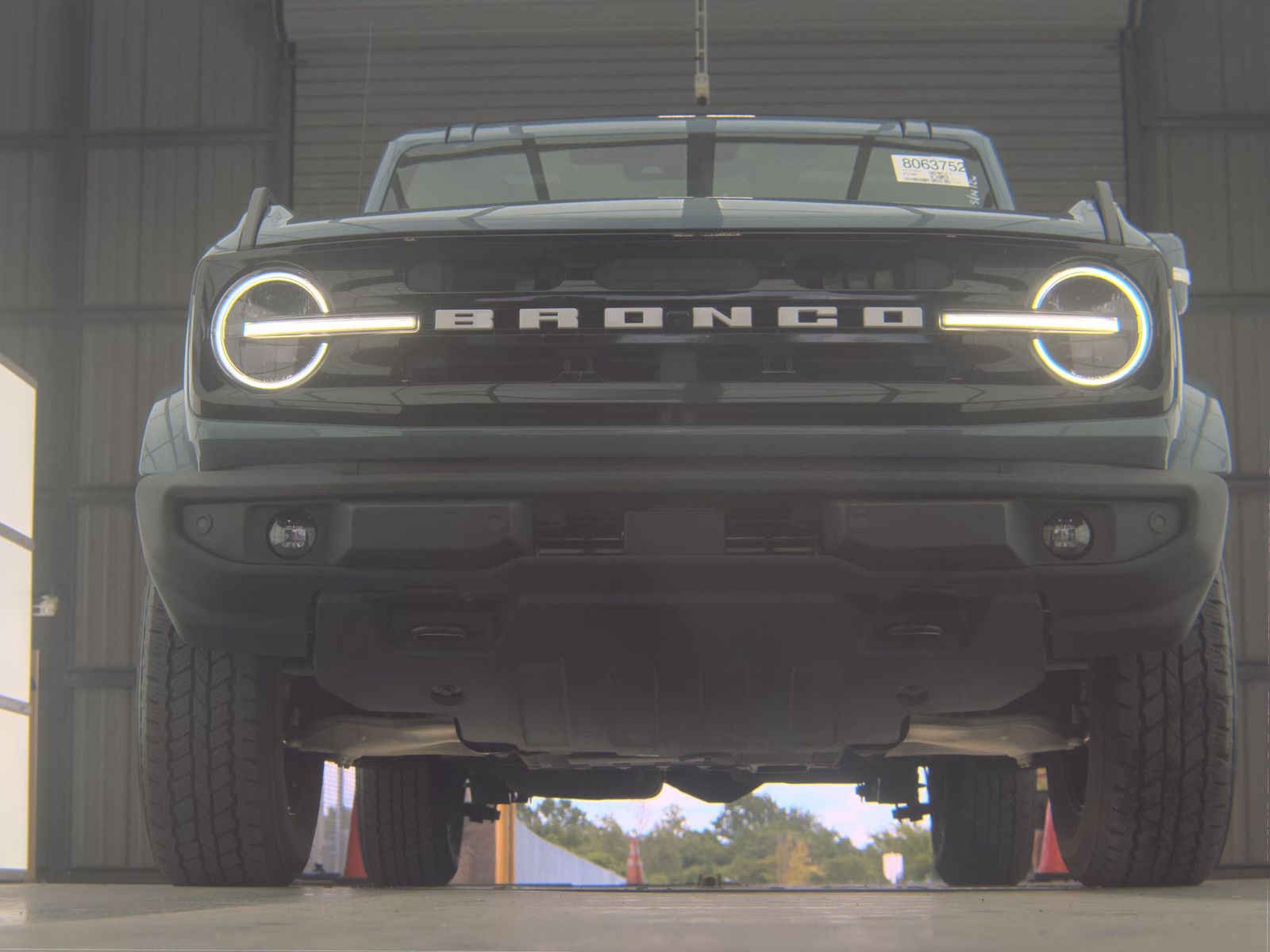 FORD BRONCO - 4