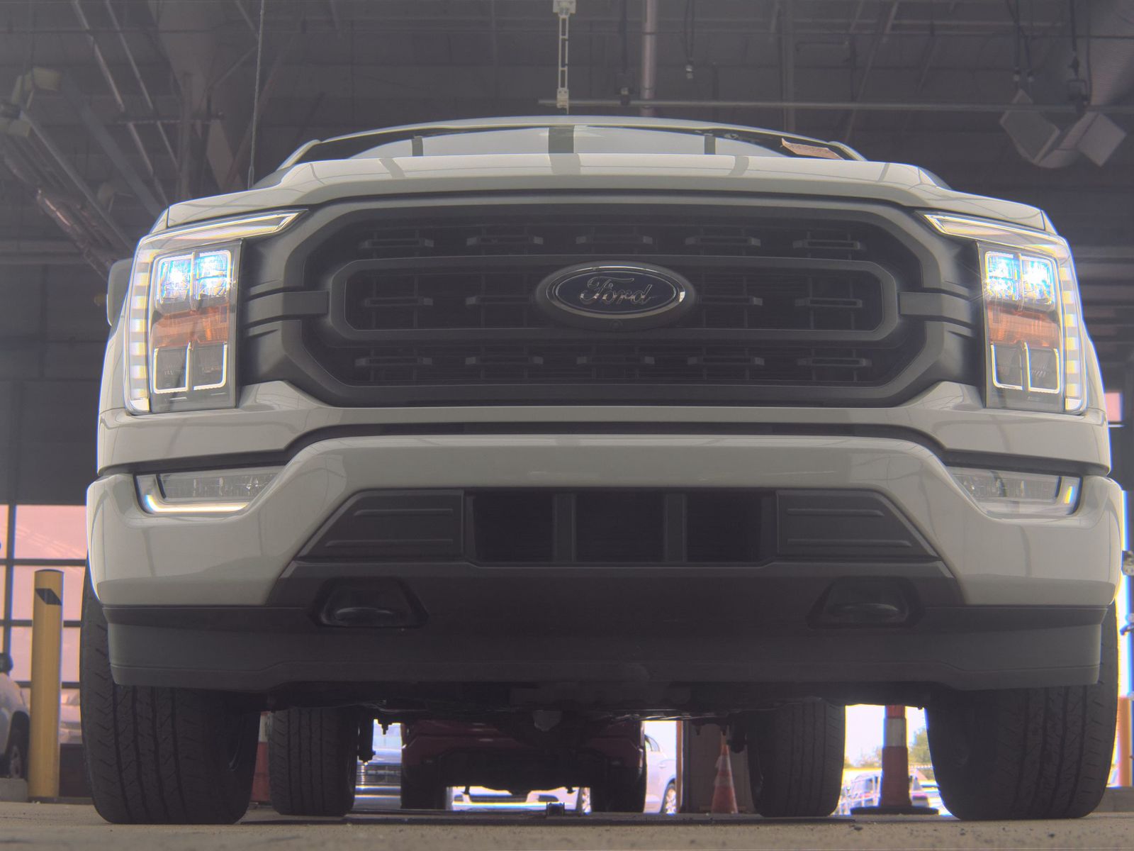 FORD F-150 - 4