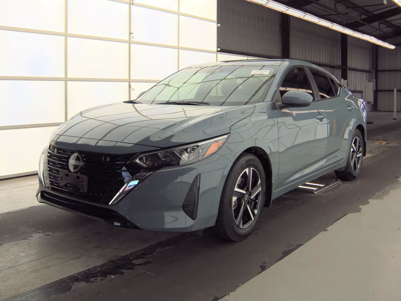NISSAN SENTRA - 1