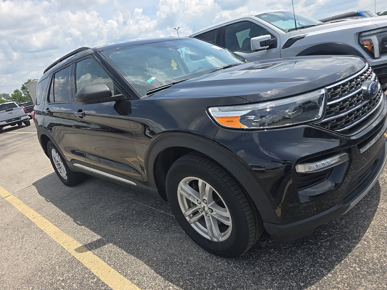 FORD EXPLORER - 4