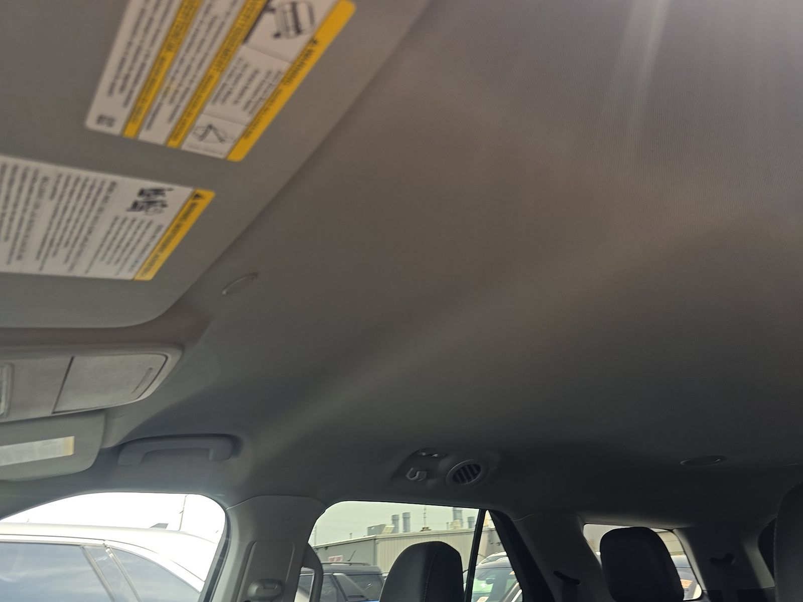 FORD EXPLORER - 9