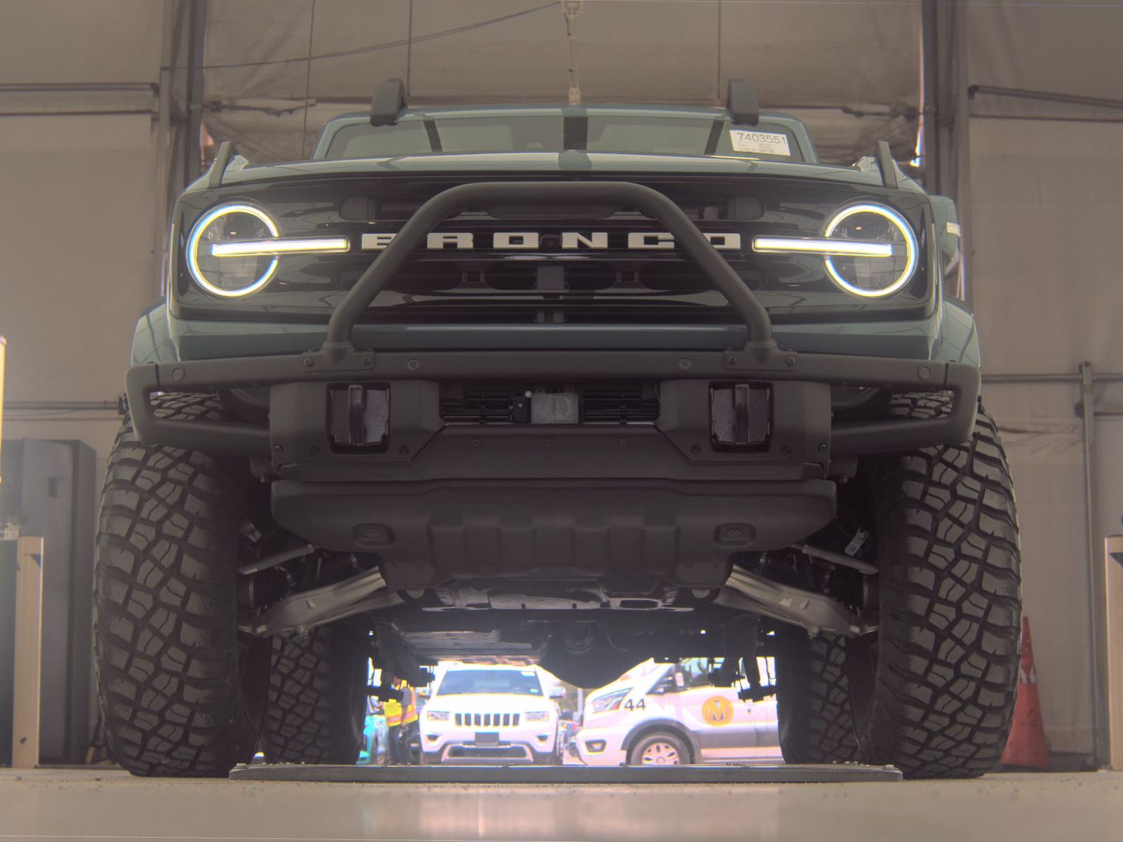 FORD BRONCO - 4