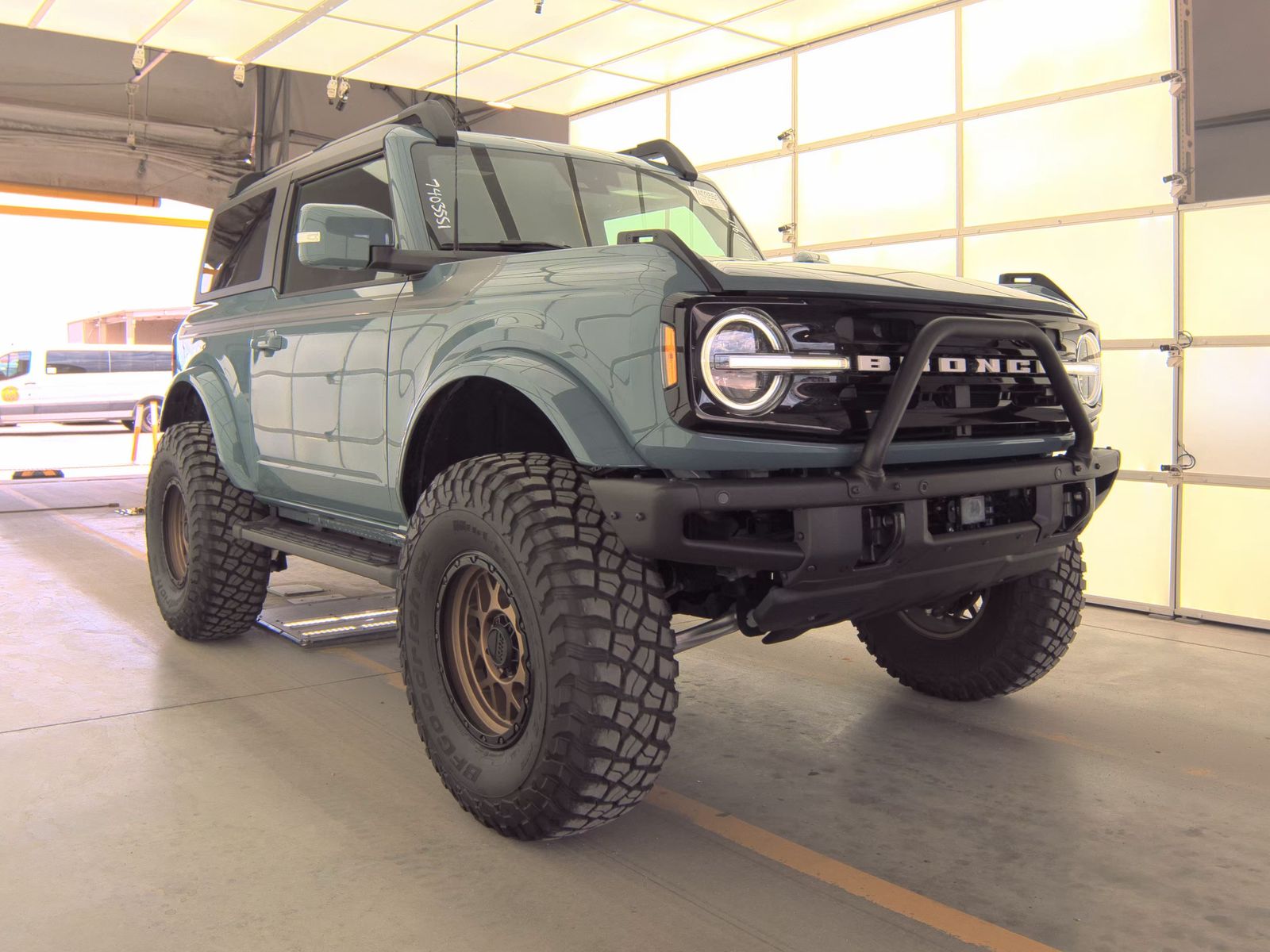 FORD BRONCO - 5