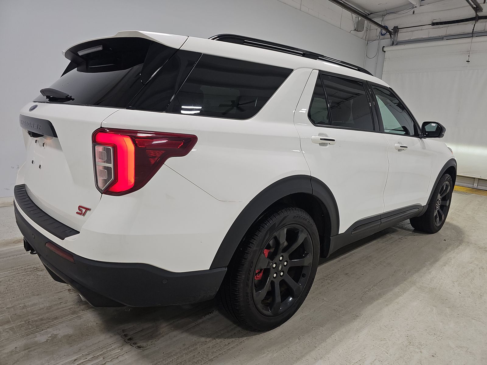 FORD EXPLORER - 5