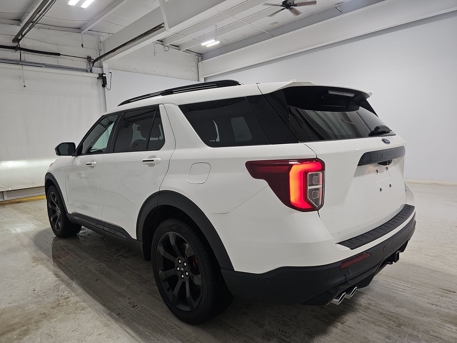 FORD EXPLORER - 7
