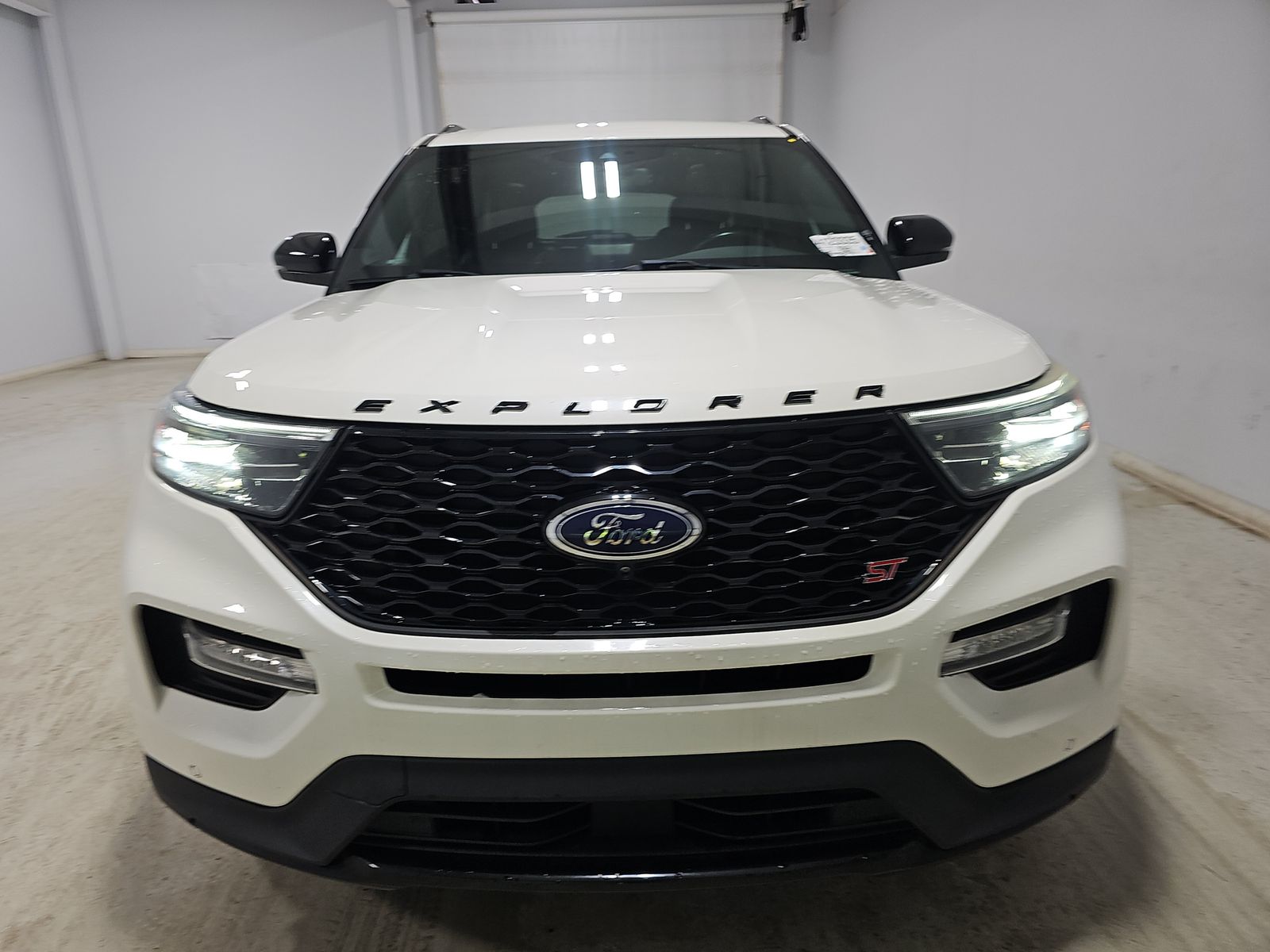 FORD EXPLORER - 3