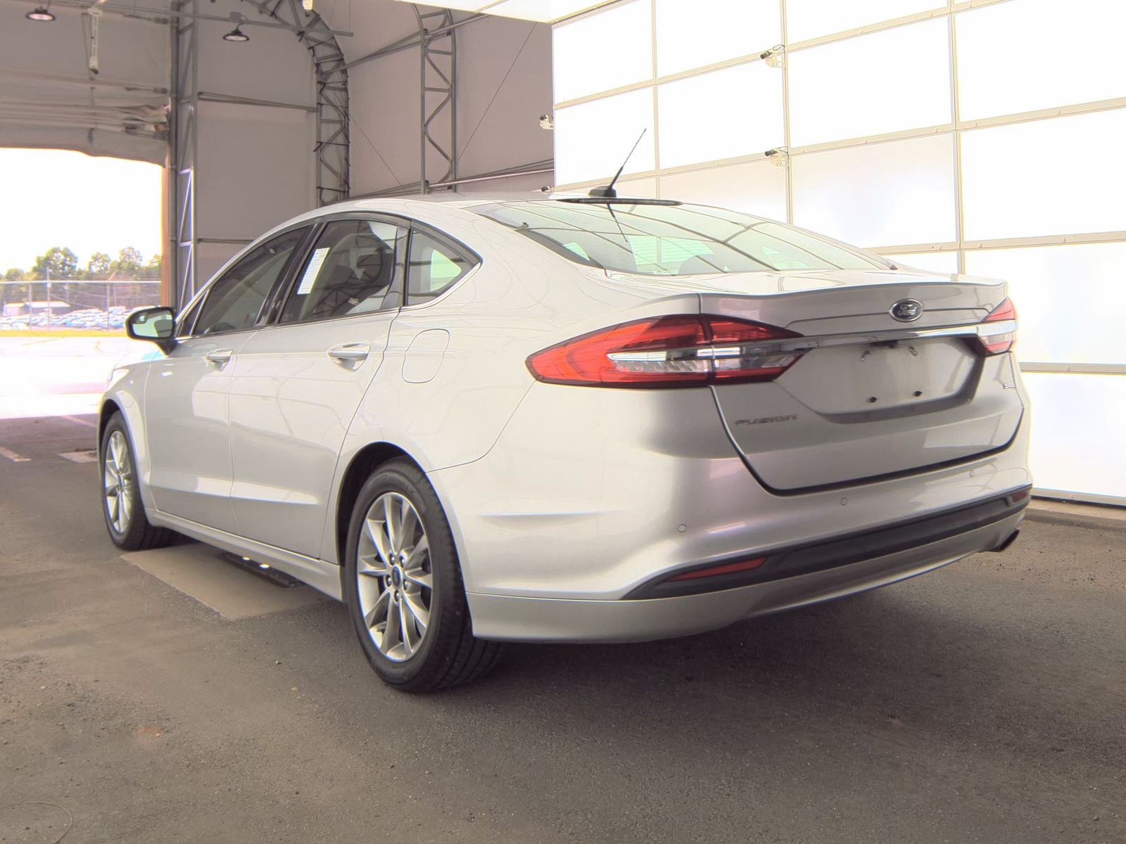 FORD FUSION - 9