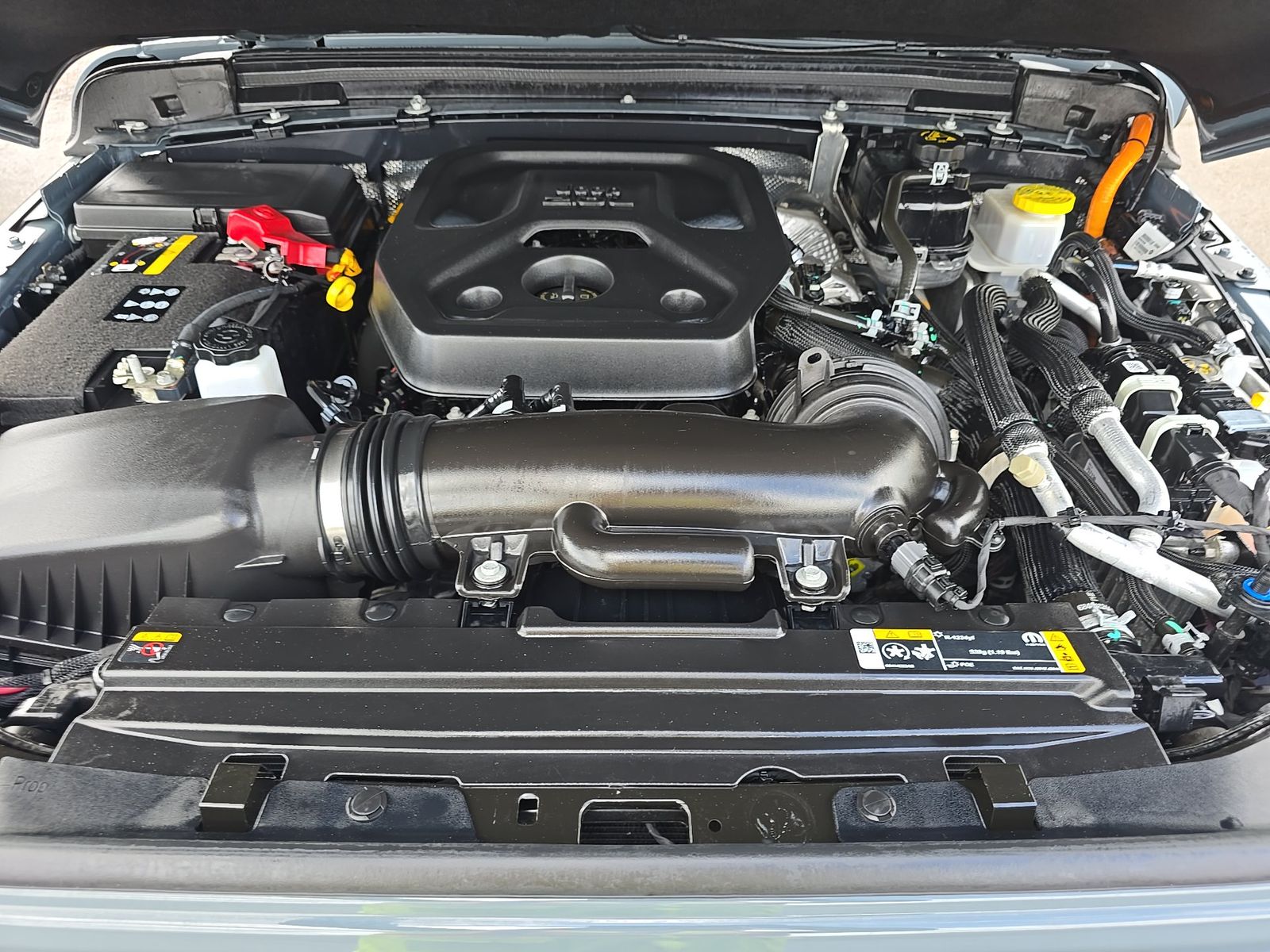 2024 Jeep Wrangler 4xe Sahara AWD