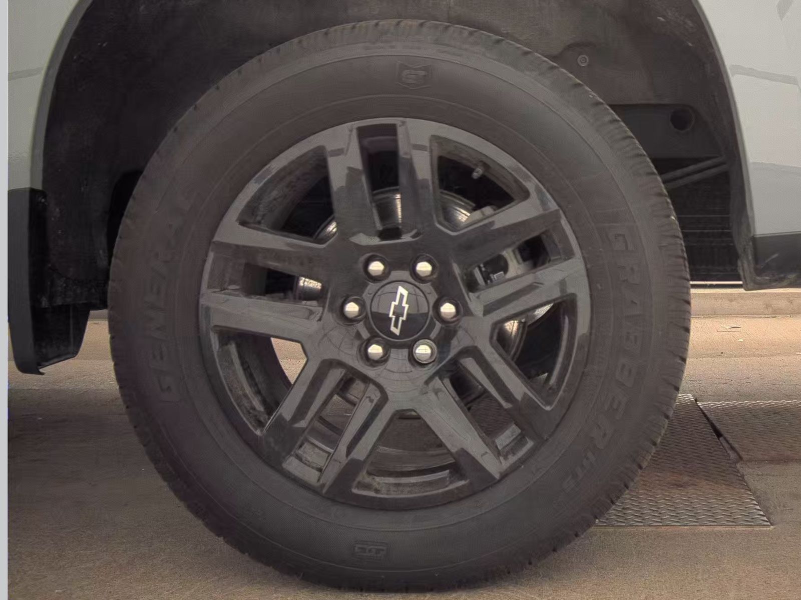 2024 Chevrolet Silverado 1500 Custom AWD
