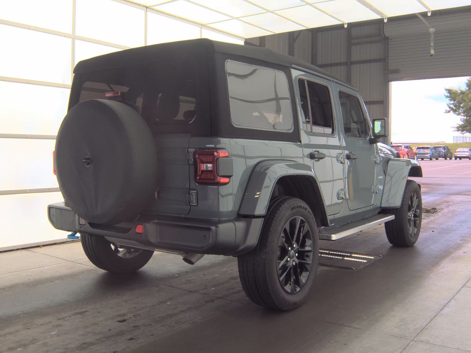 2024 Jeep Wrangler 4xe Sahara AWD