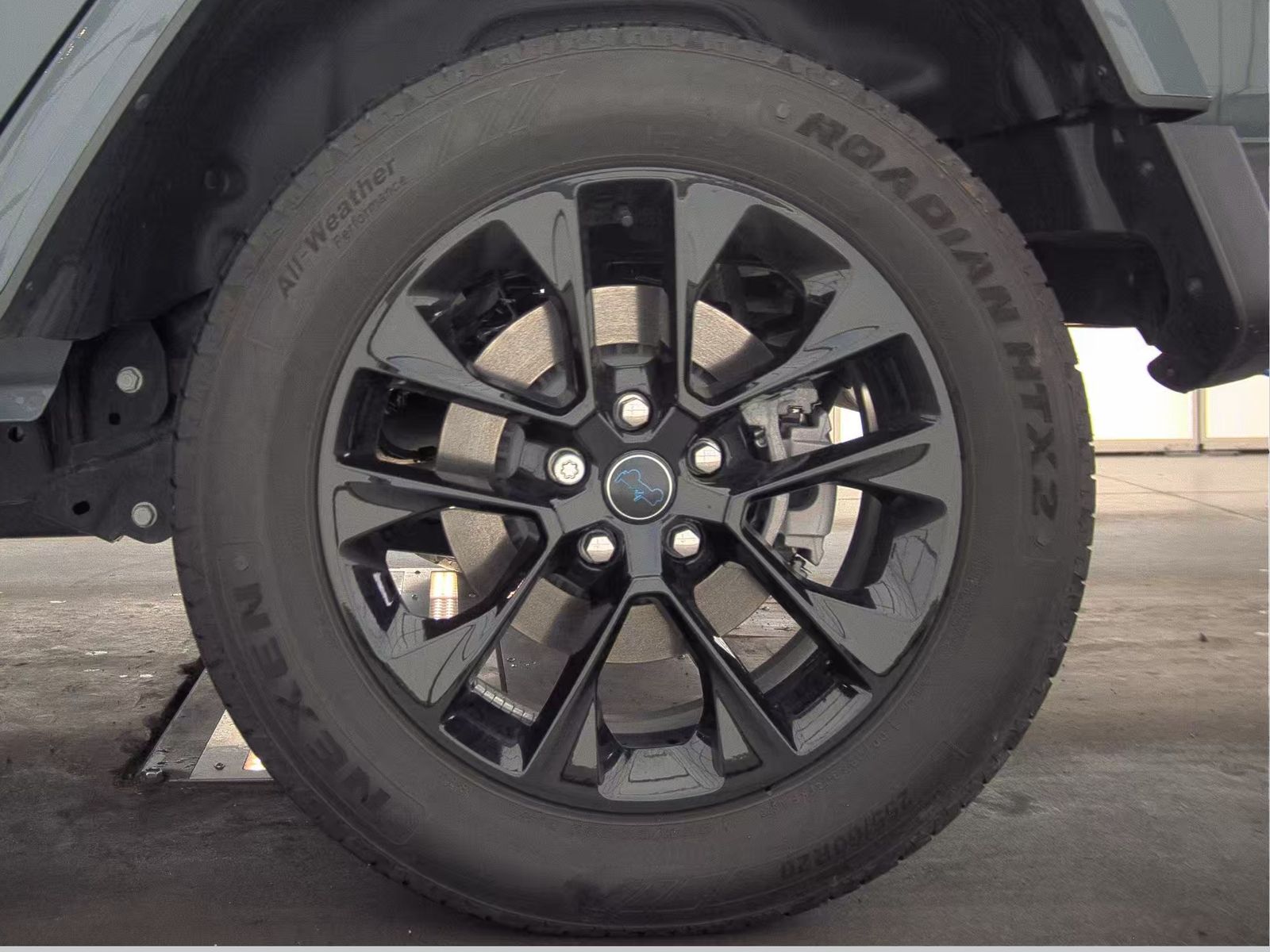 2024 Jeep Wrangler 4xe Sahara AWD