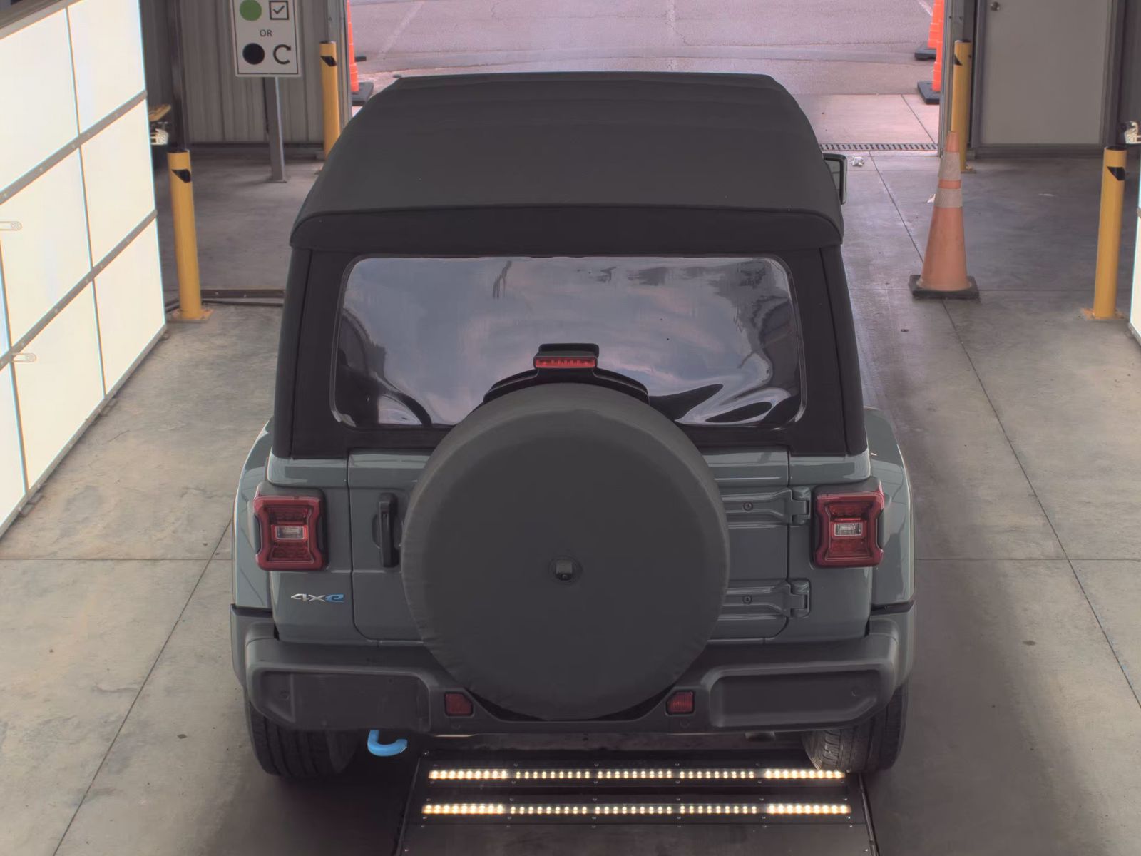 2024 Jeep Wrangler 4xe Sahara AWD