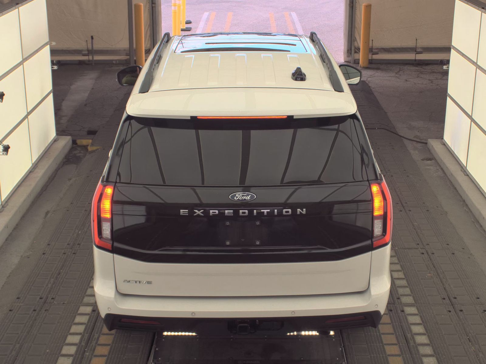 FORD EXPEDITION - 7