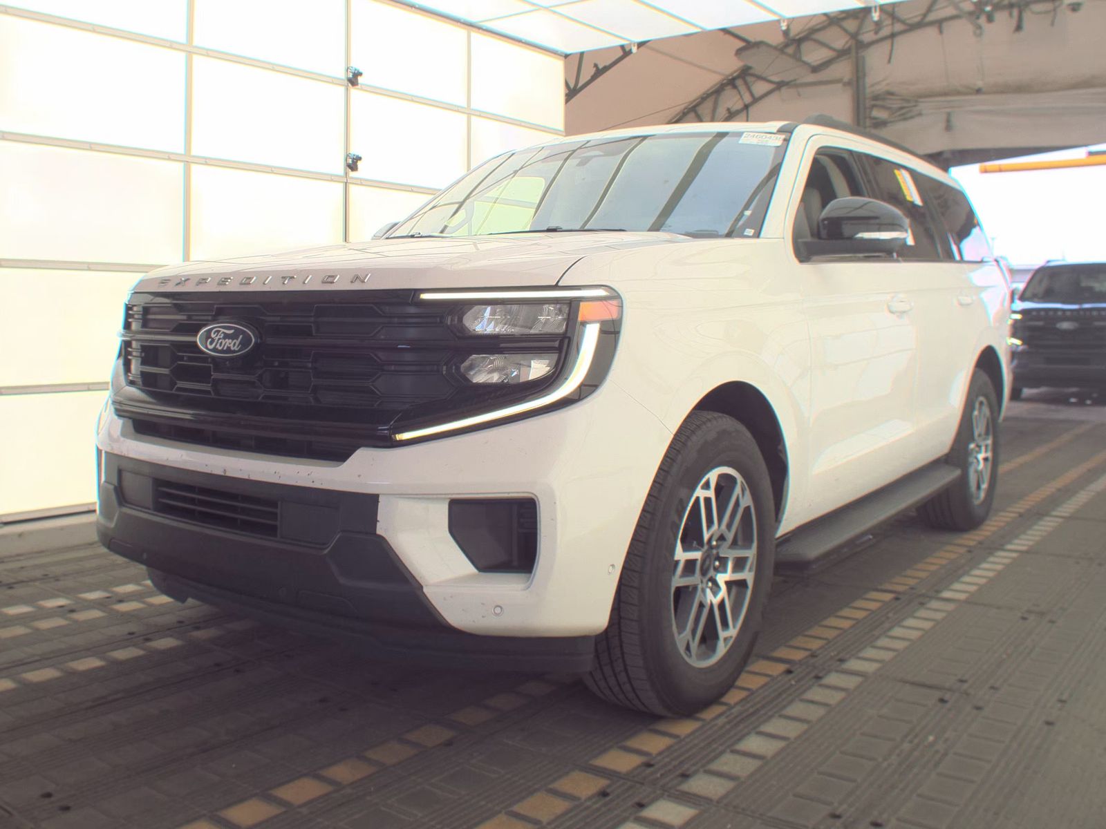 FORD EXPEDITION - 1