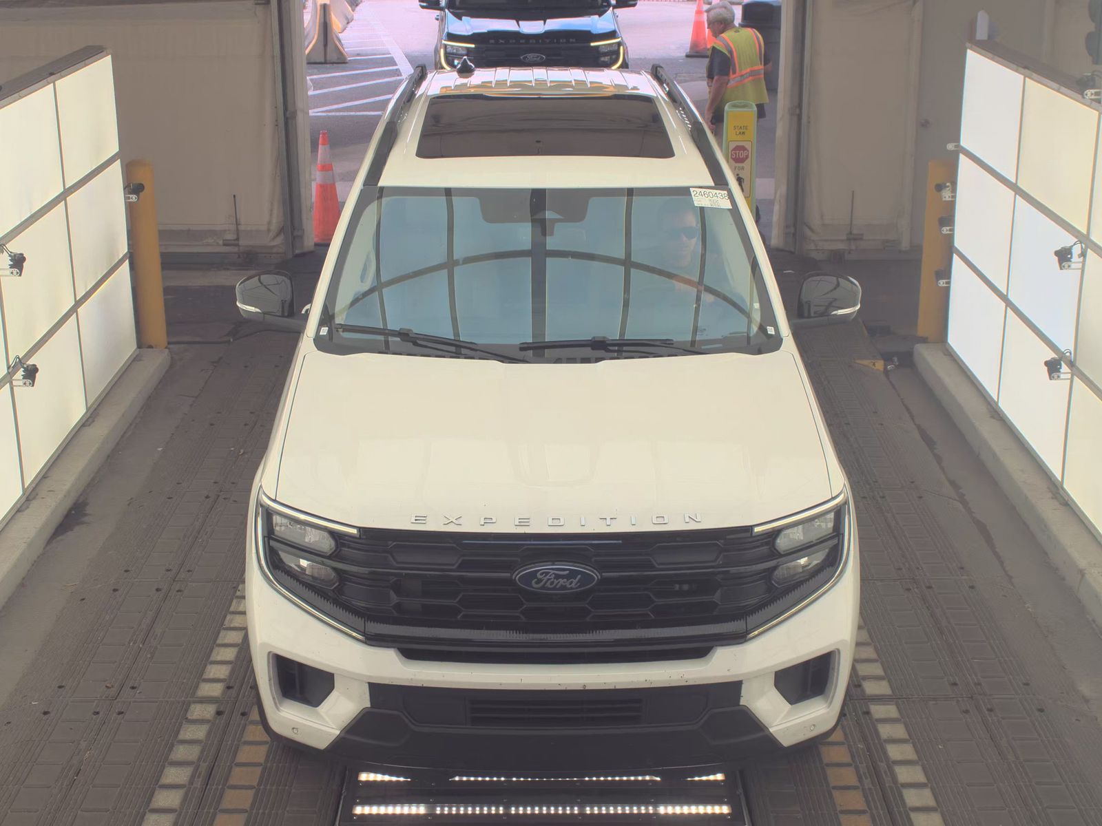 FORD EXPEDITION - 3