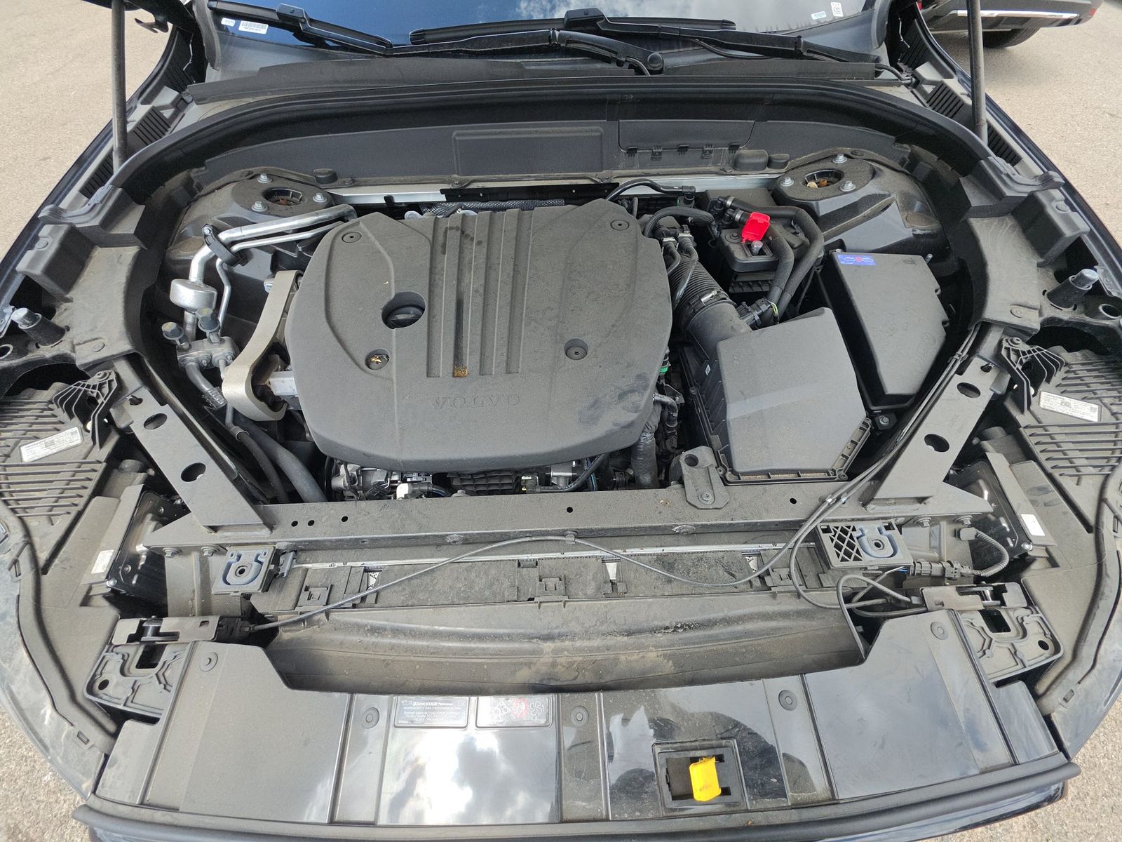 2025 Volvo XC60 B5 Plus FWD