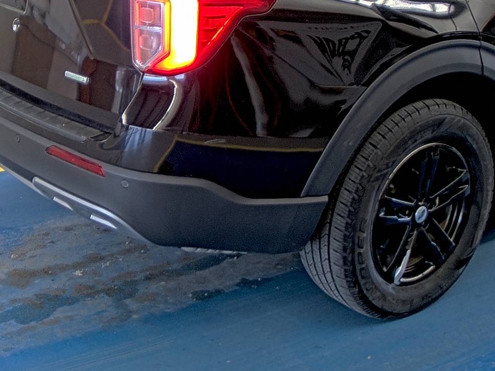 FORD EXPLORER - 10