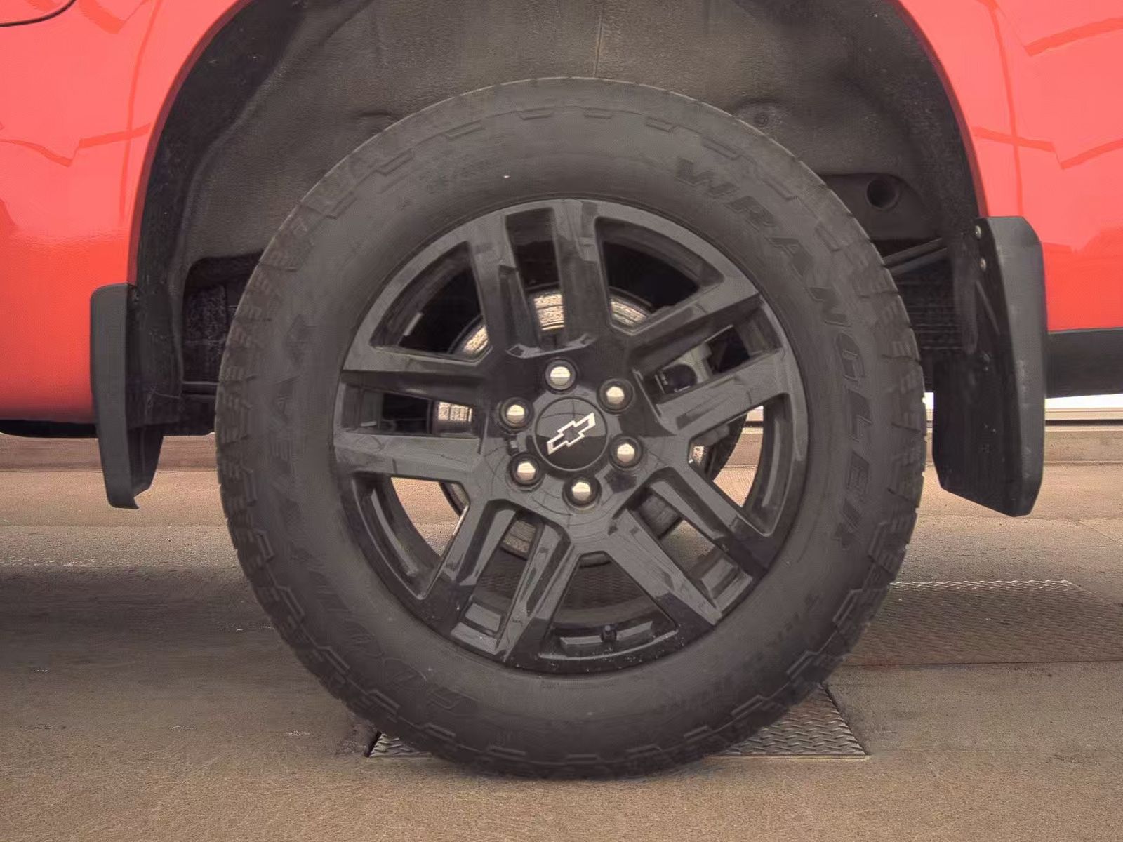 2024 Chevrolet Silverado 1500 Custom AWD