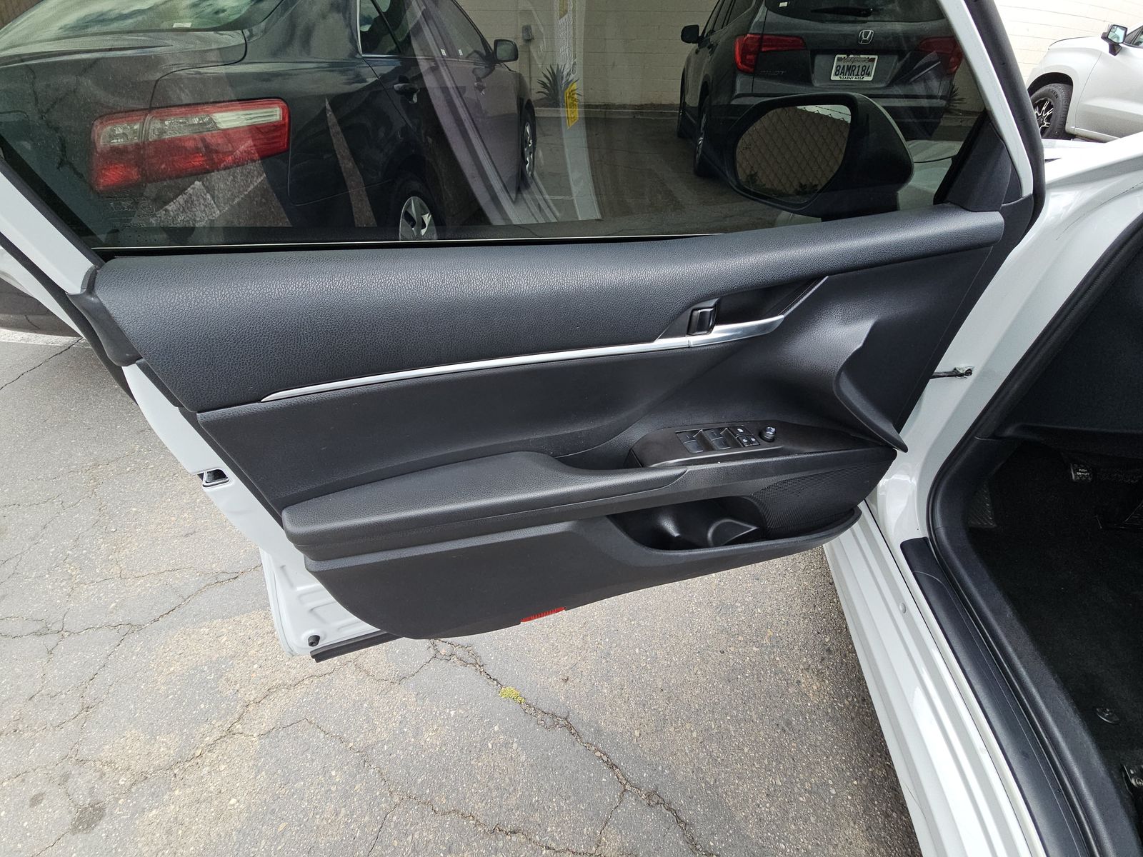 TOYOTA CAMRY - 10
