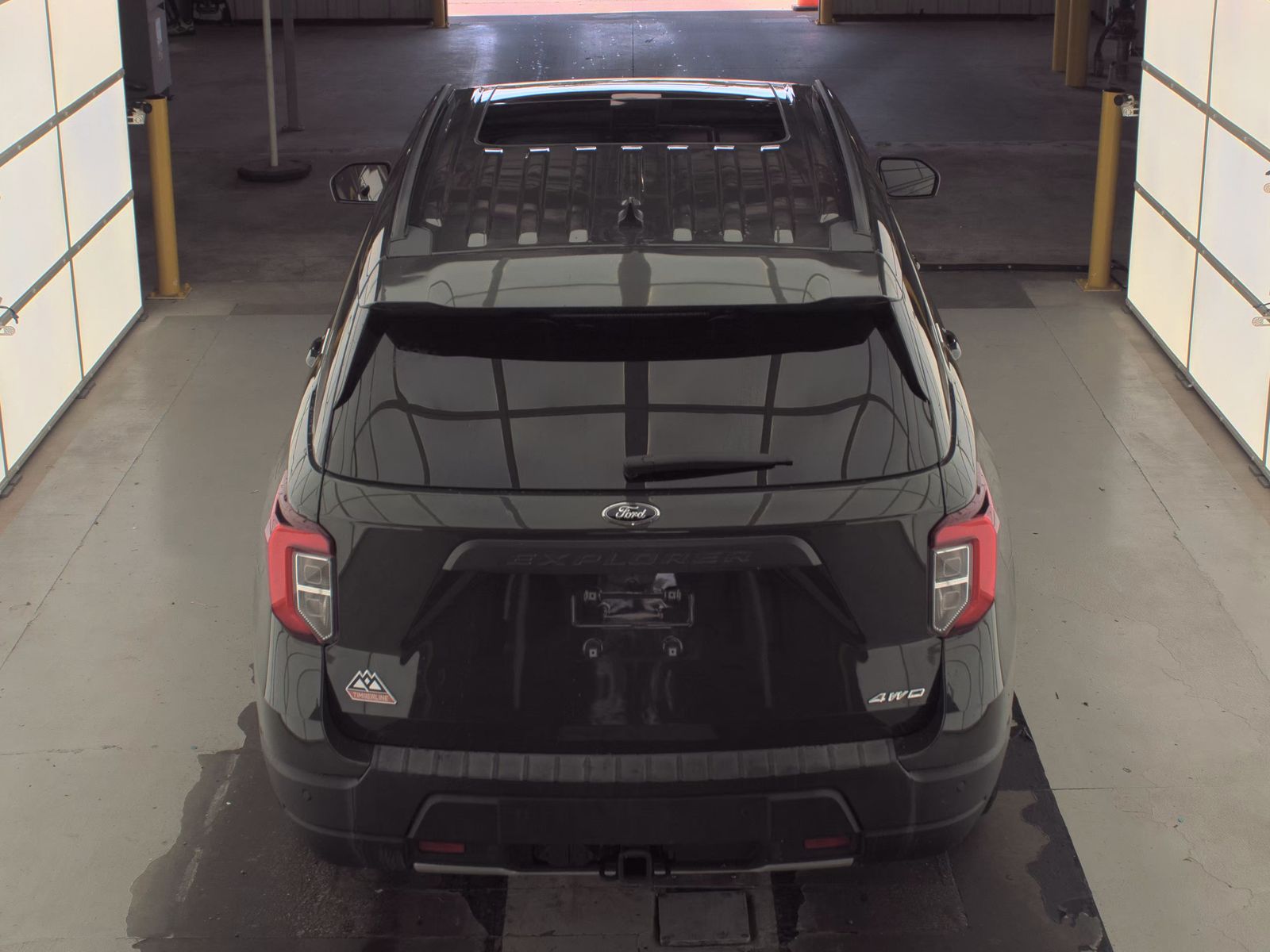 FORD EXPLORER - 7