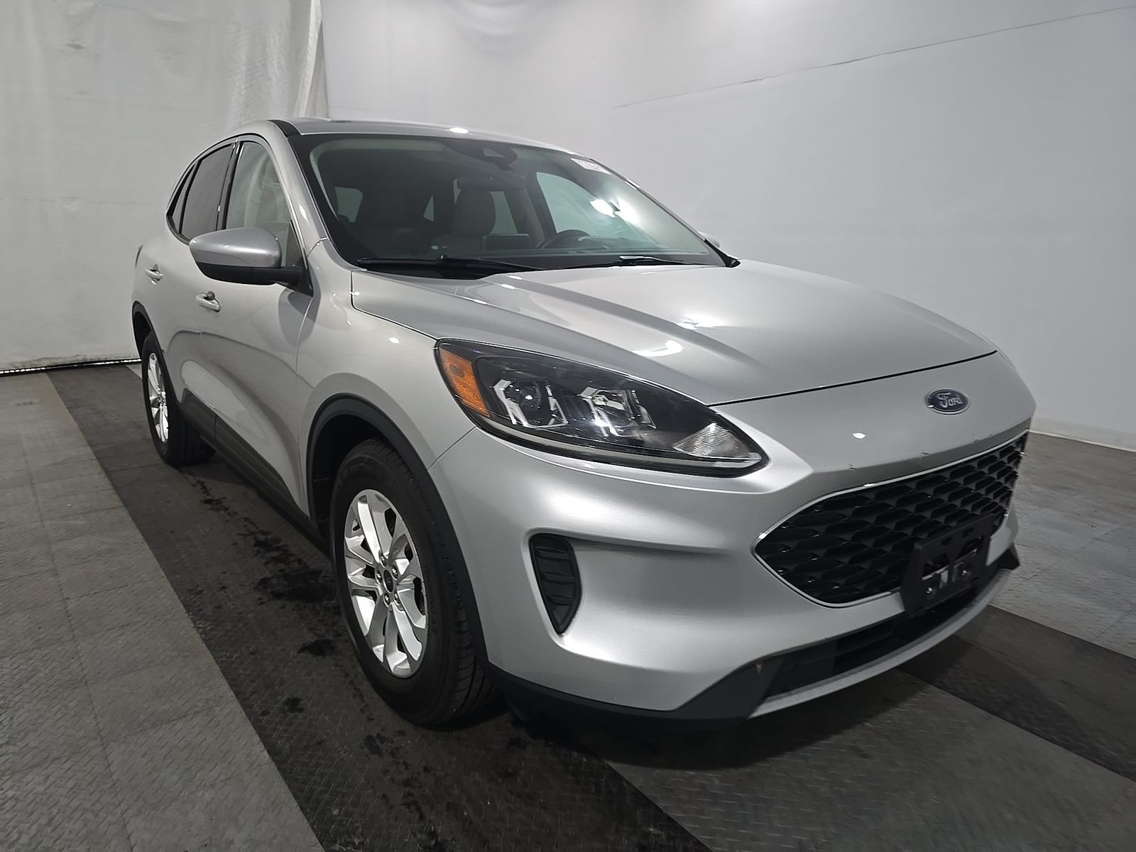 FORD ESCAPE - 4