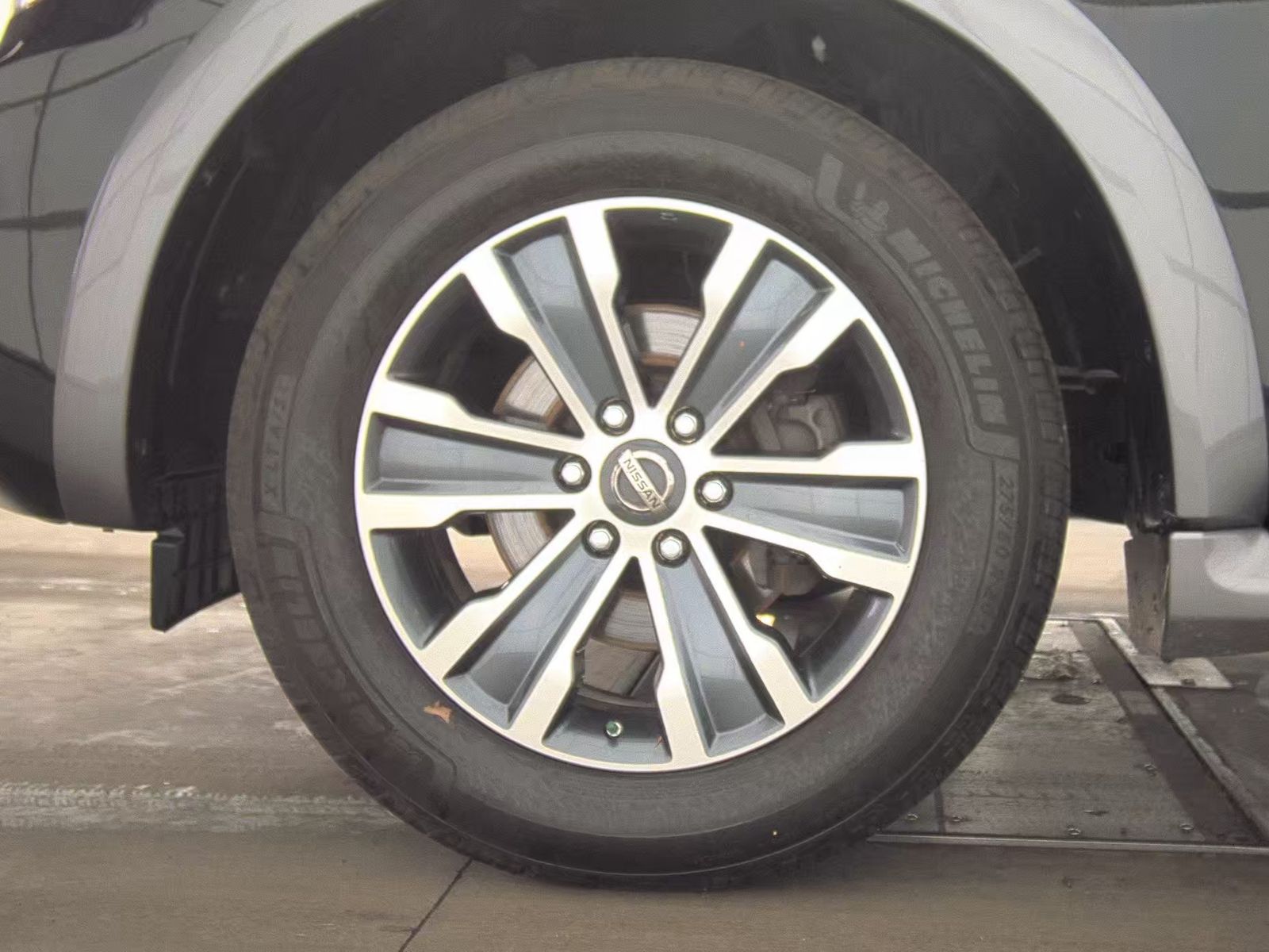 NISSAN ARMADA - 10
