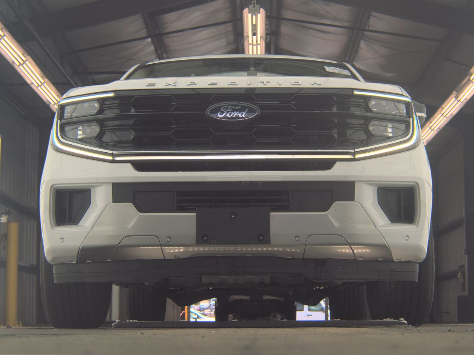 FORD EXPEDITION MAX - 4