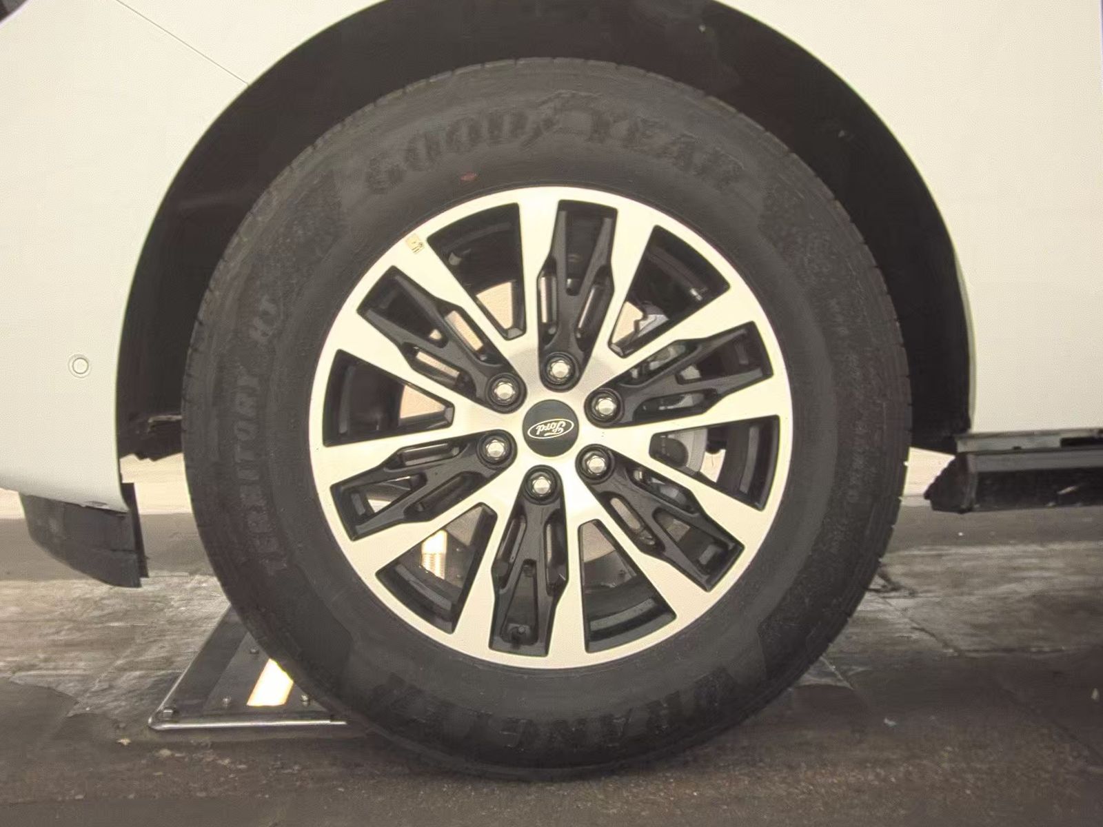 FORD EXPEDITION MAX - 10