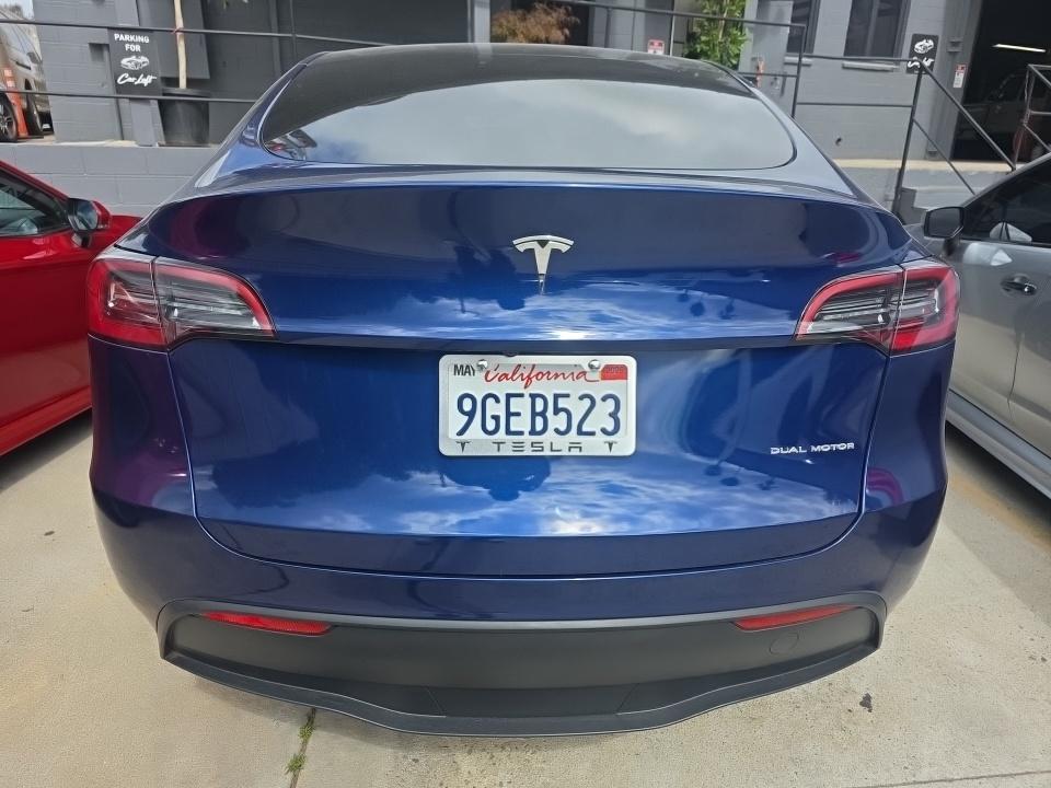 TESLA MODEL Y - 6