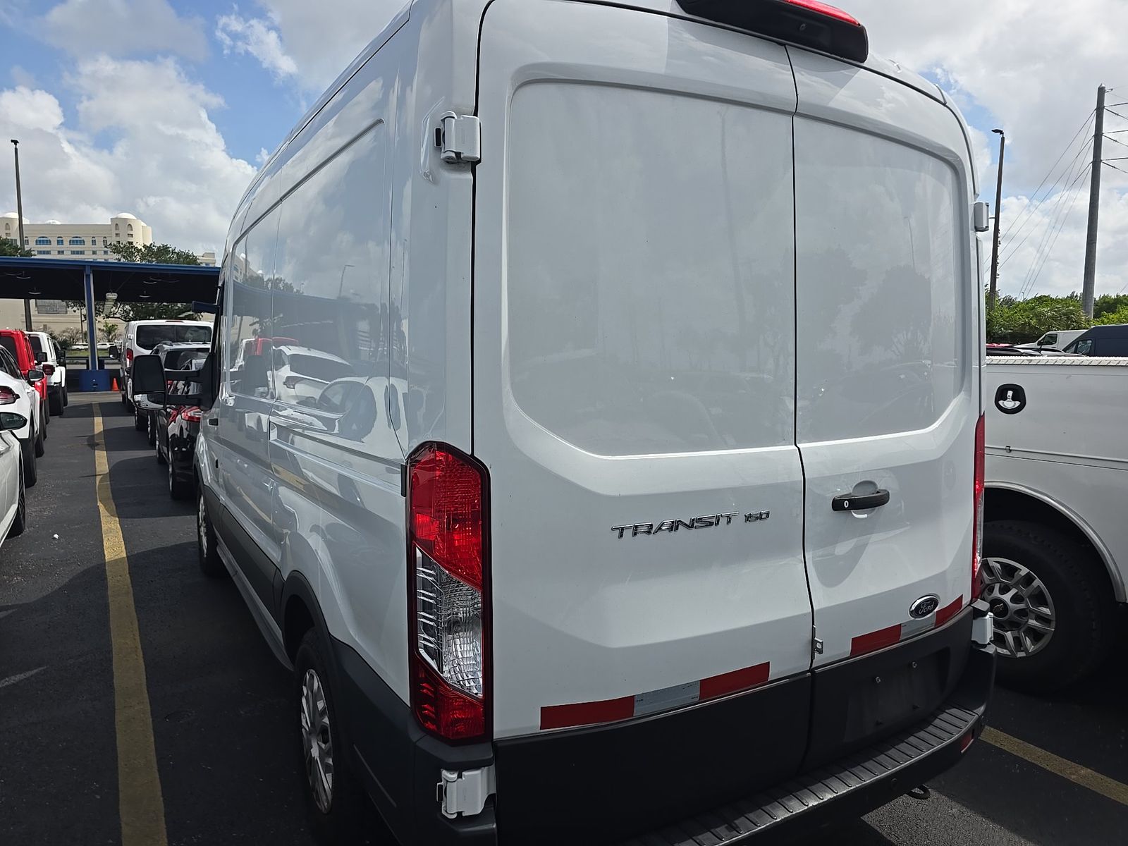 FORD TRANSIT 150 - 7