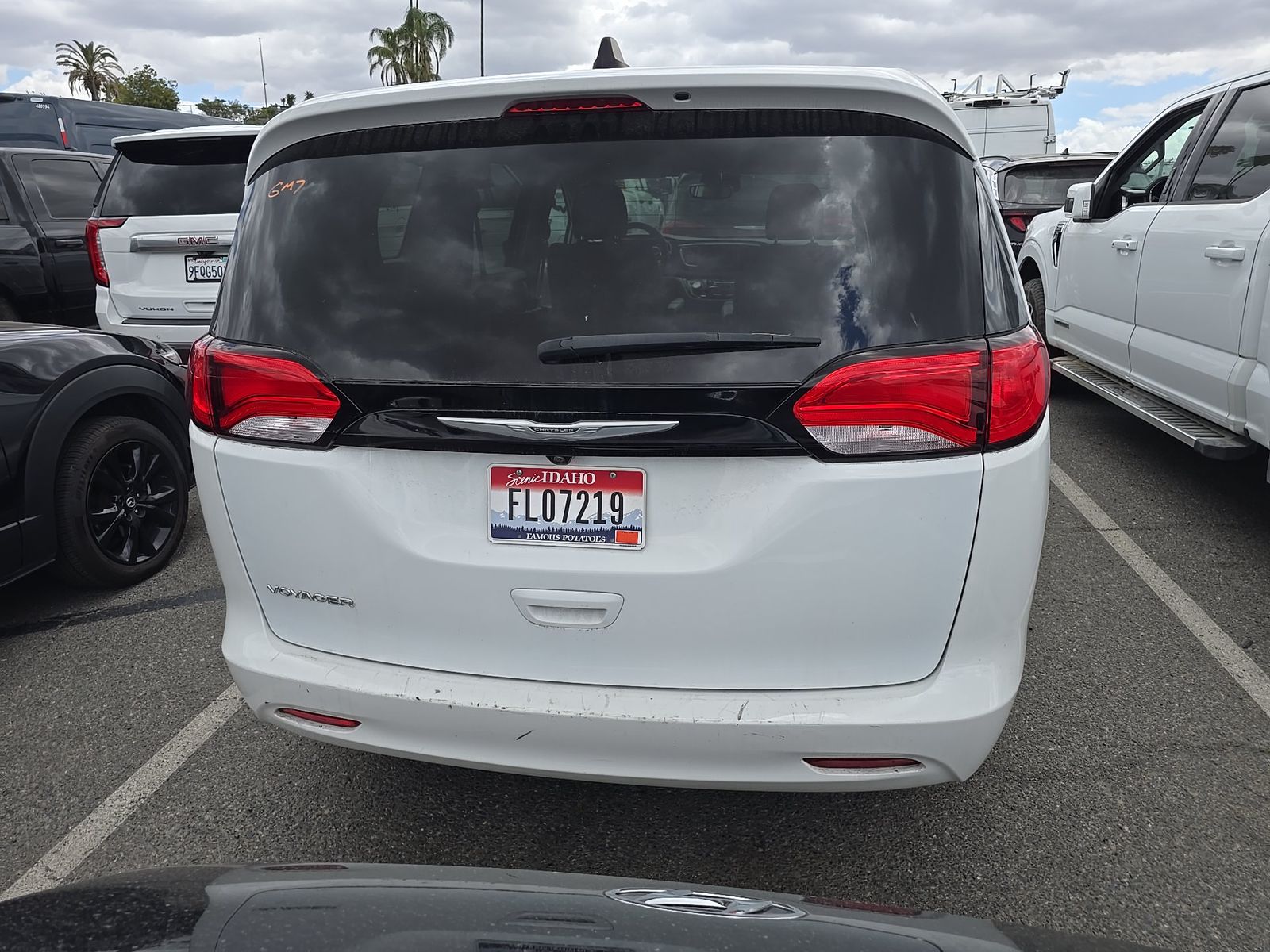CHRYSLER VOYAGER - 6