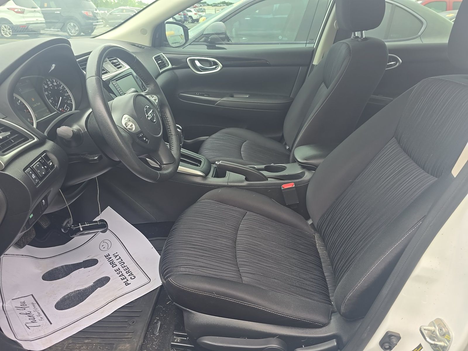NISSAN SENTRA - 8
