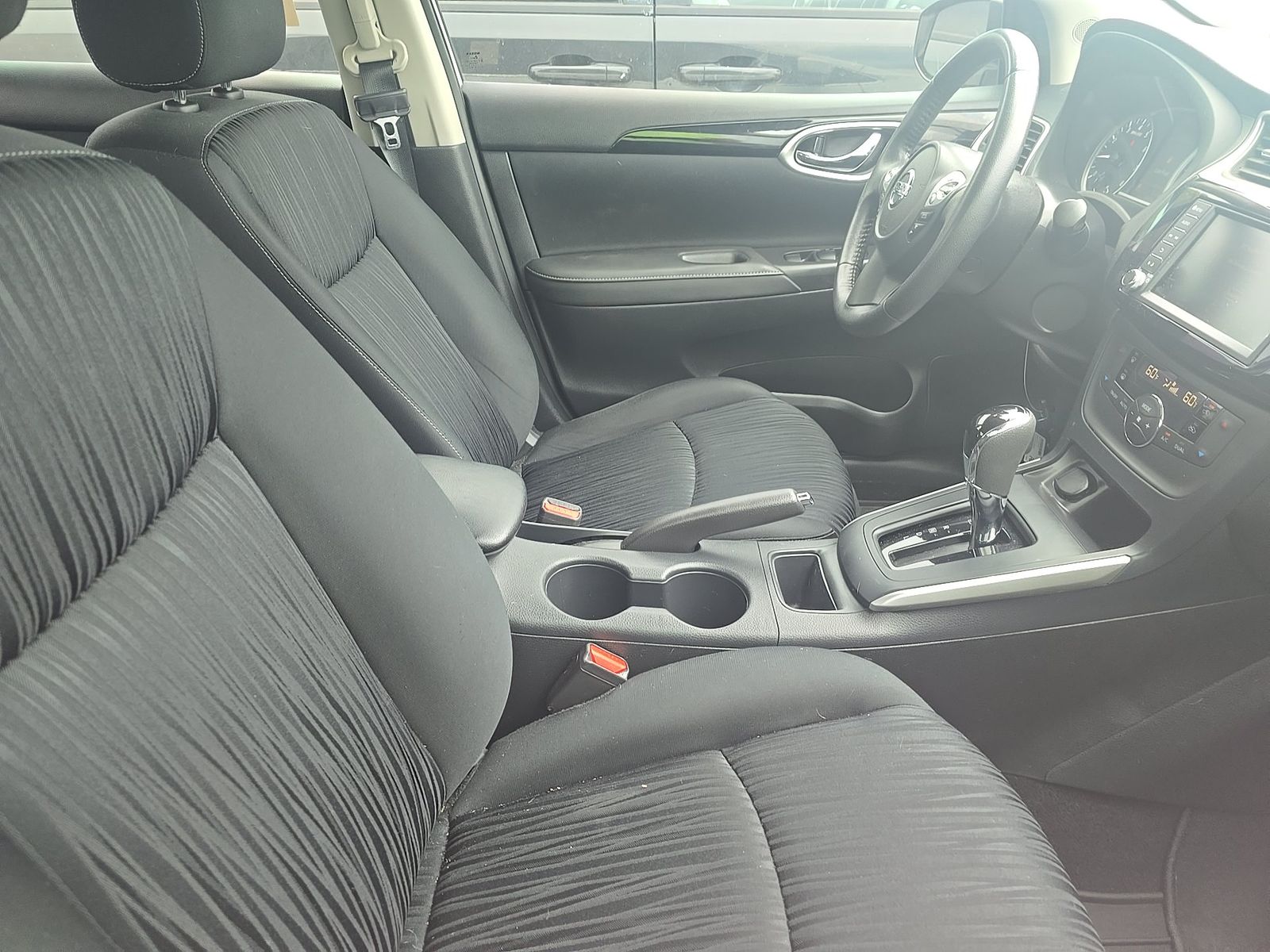 NISSAN SENTRA - 9