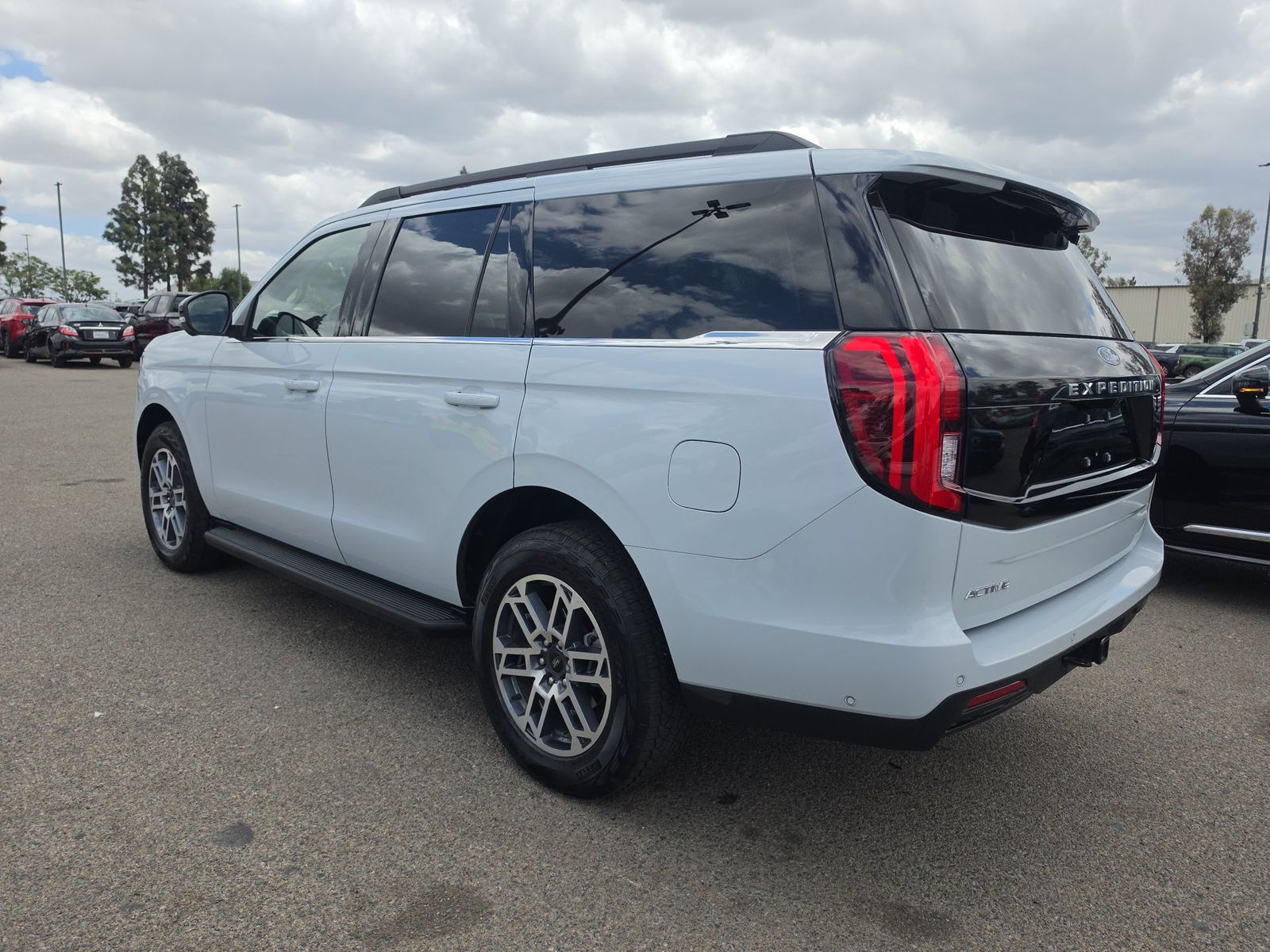 FORD EXPEDITION - 7