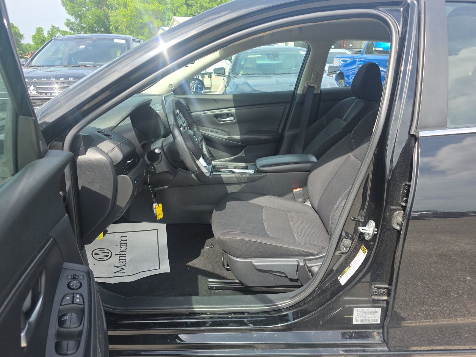 NISSAN SENTRA - 8