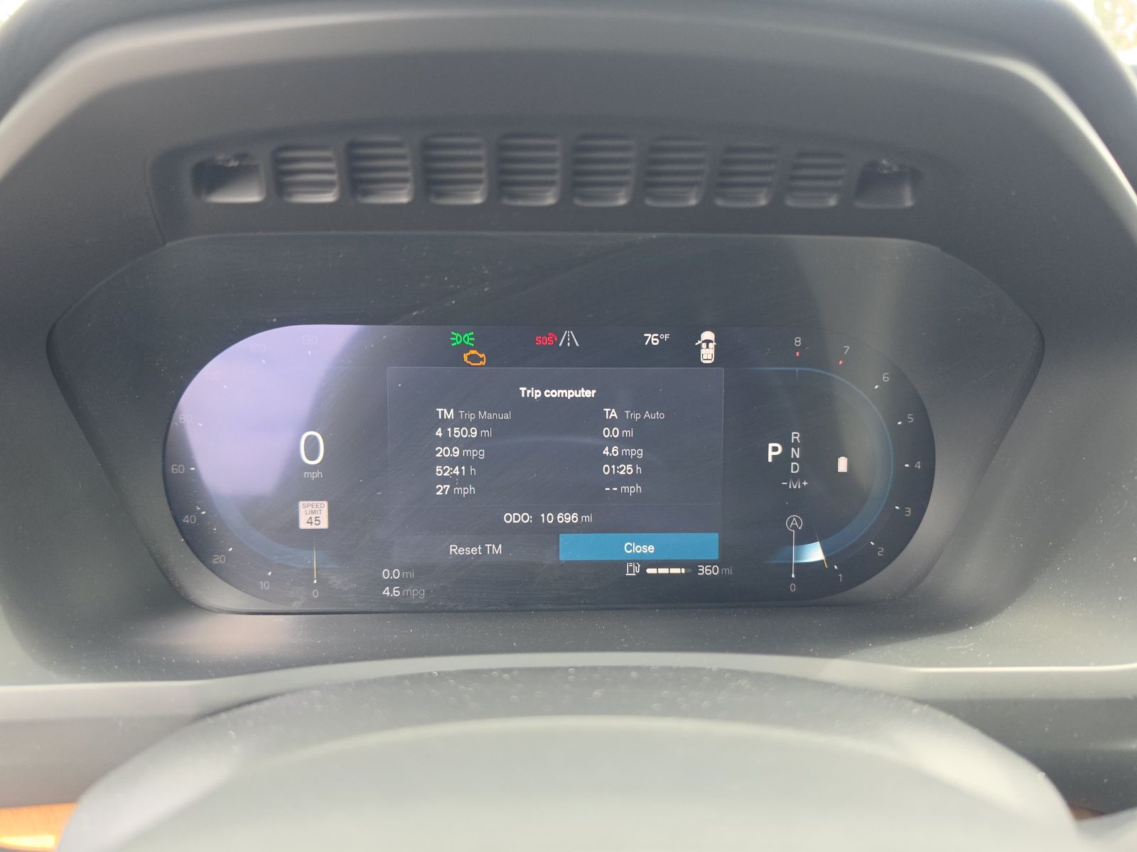 2025 Volvo XC90 B6 Plus FWD
