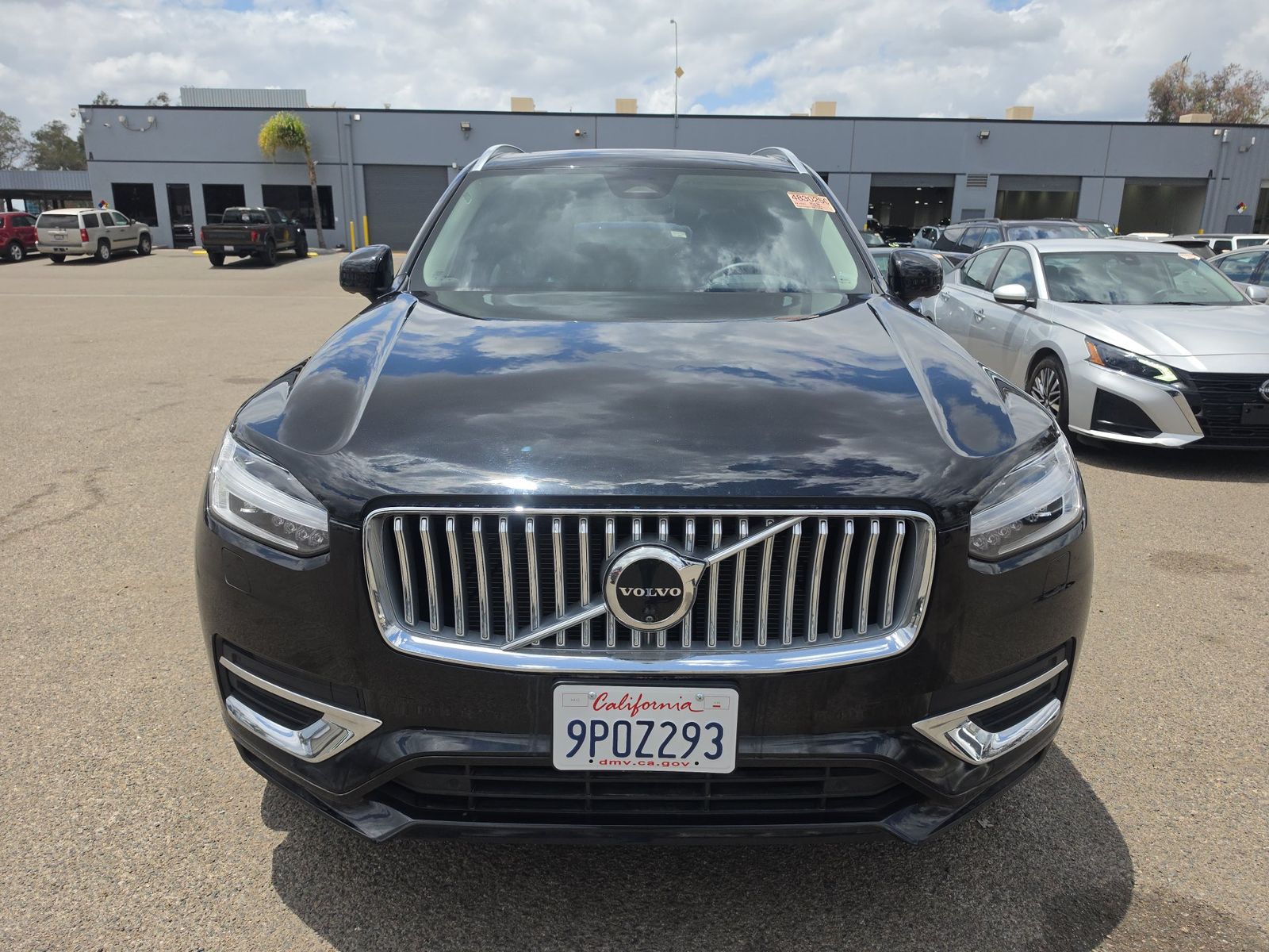 2025 Volvo XC90 B6 Plus FWD