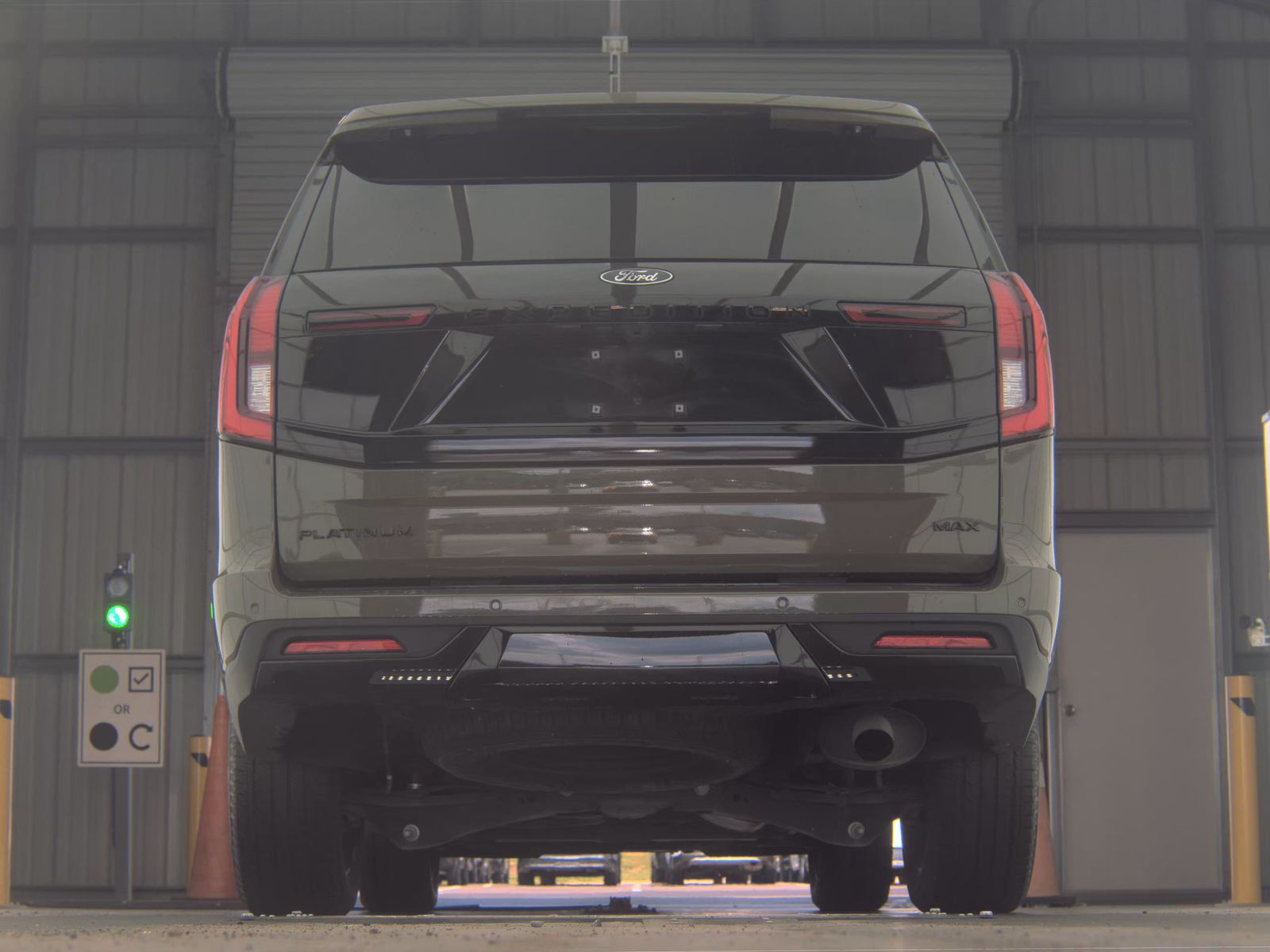 FORD EXPEDITION MAX - 8