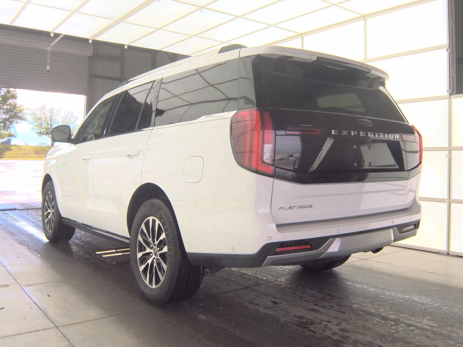 FORD EXPEDITION - 7