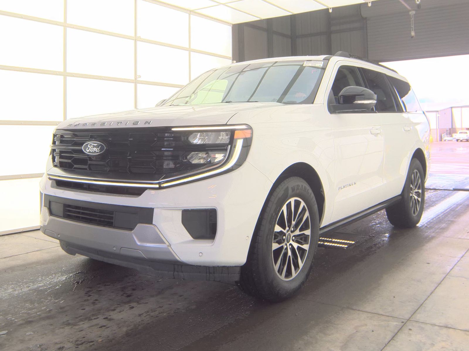 FORD EXPEDITION - 1