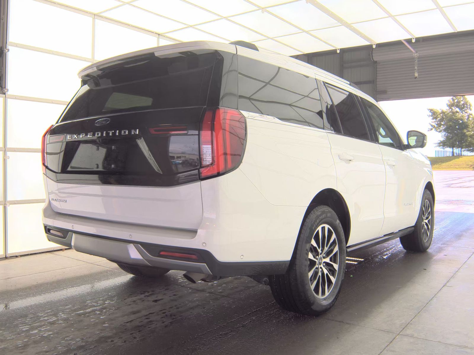 FORD EXPEDITION - 5