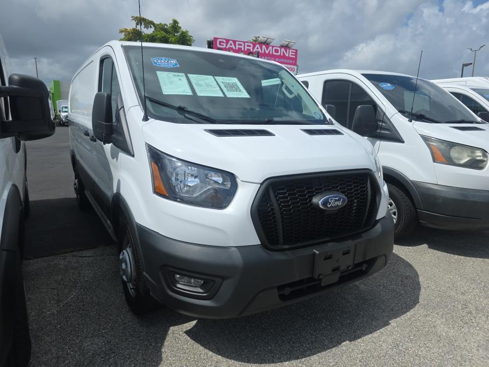 FORD TRANSIT 250 - 4